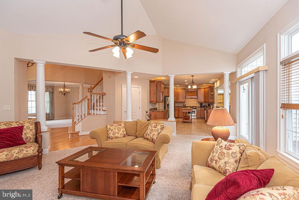 RIVER RUN - Residential