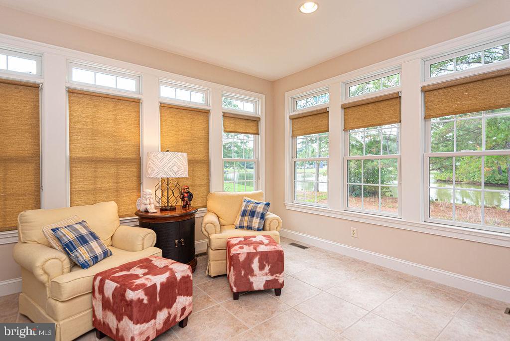 RIVER RUN - Residential