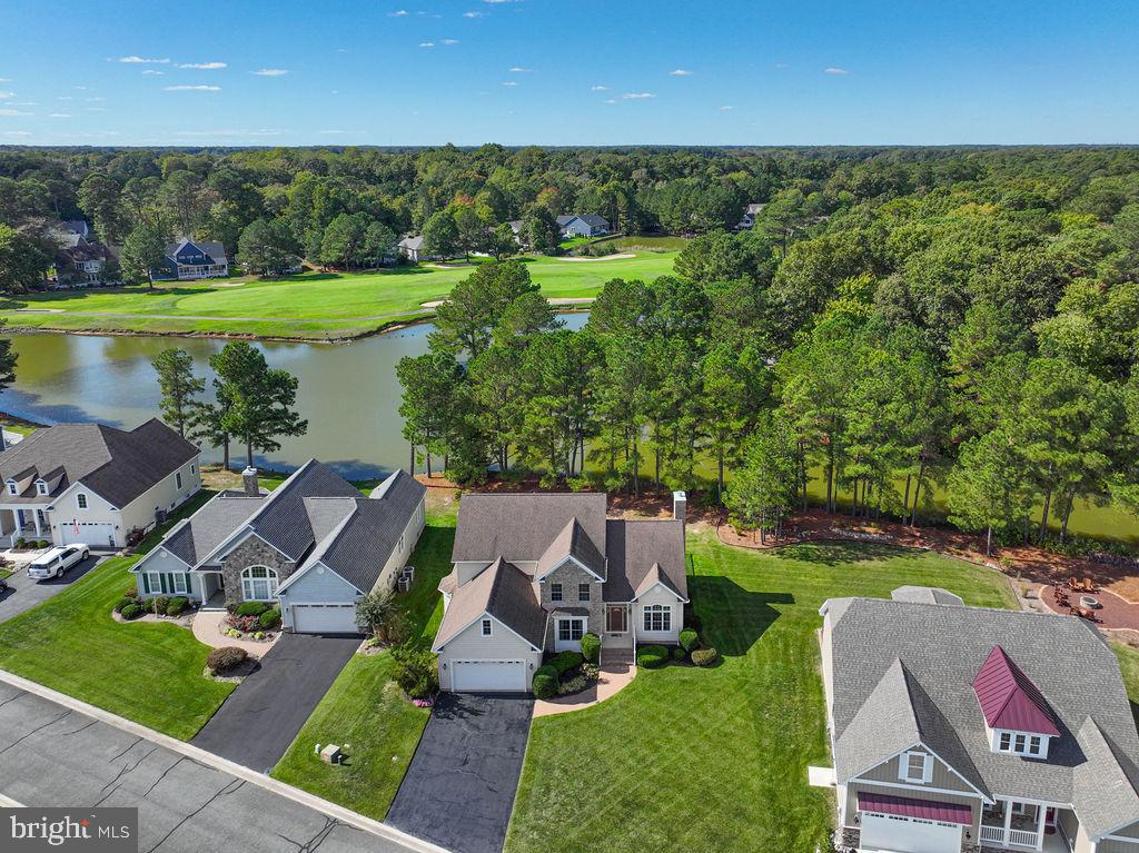 RIVER RUN - Residential