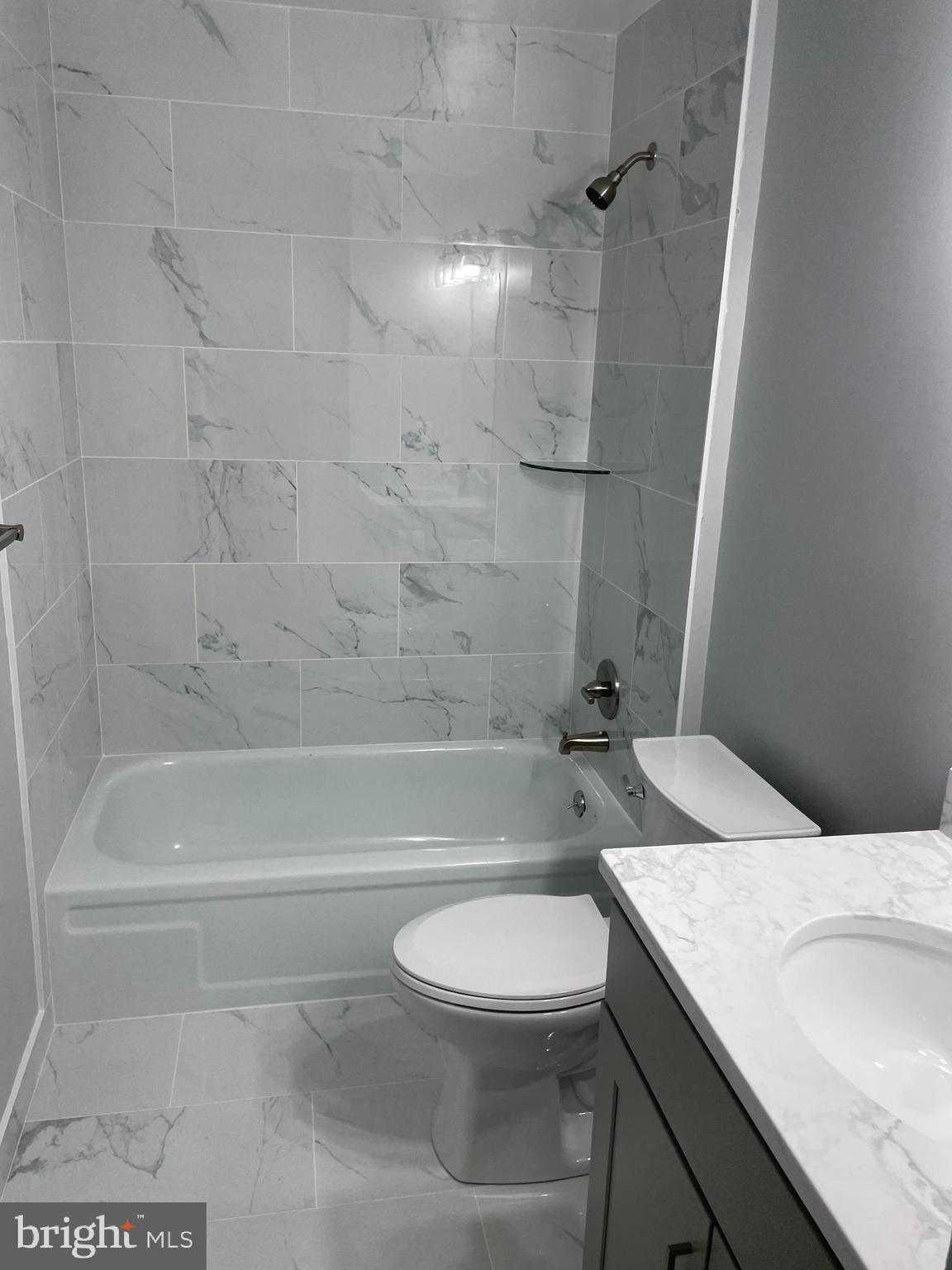 WHISKEY BOTTOM - Residential