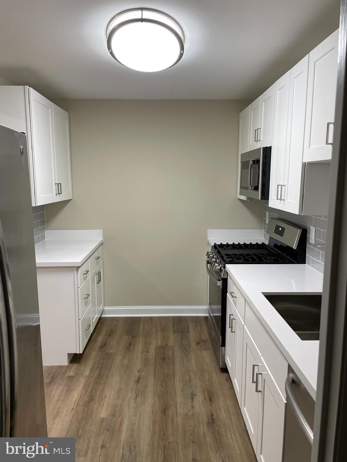 WHISKEY BOTTOM - Residential