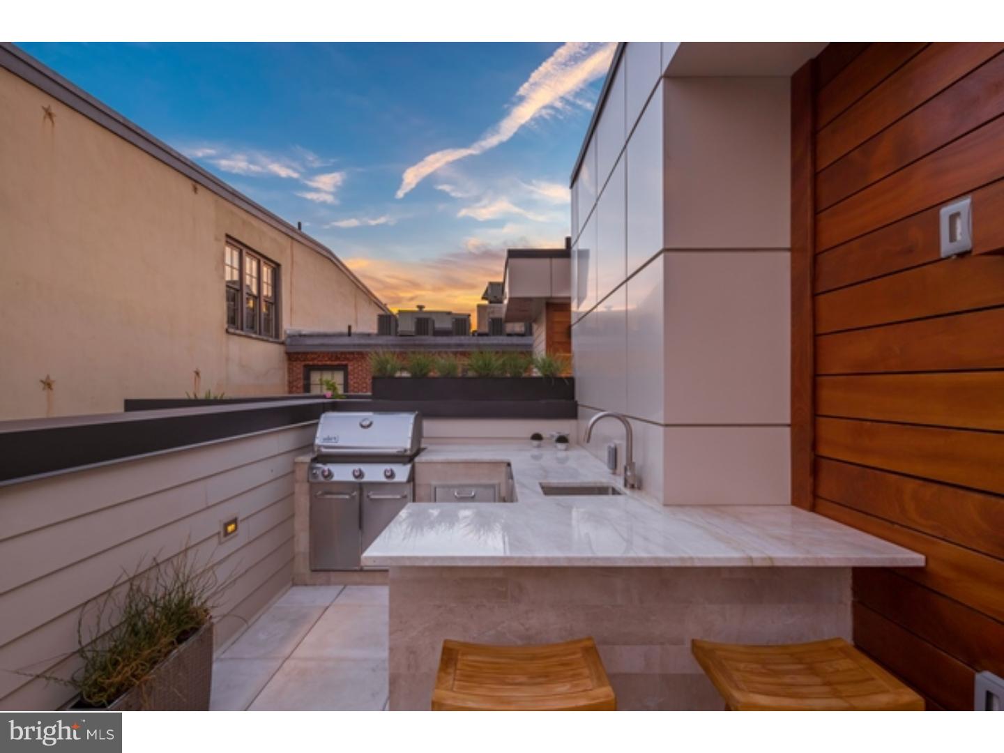 OLD CITY - Residential