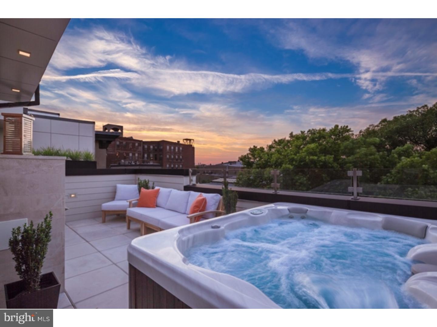 OLD CITY - Residential