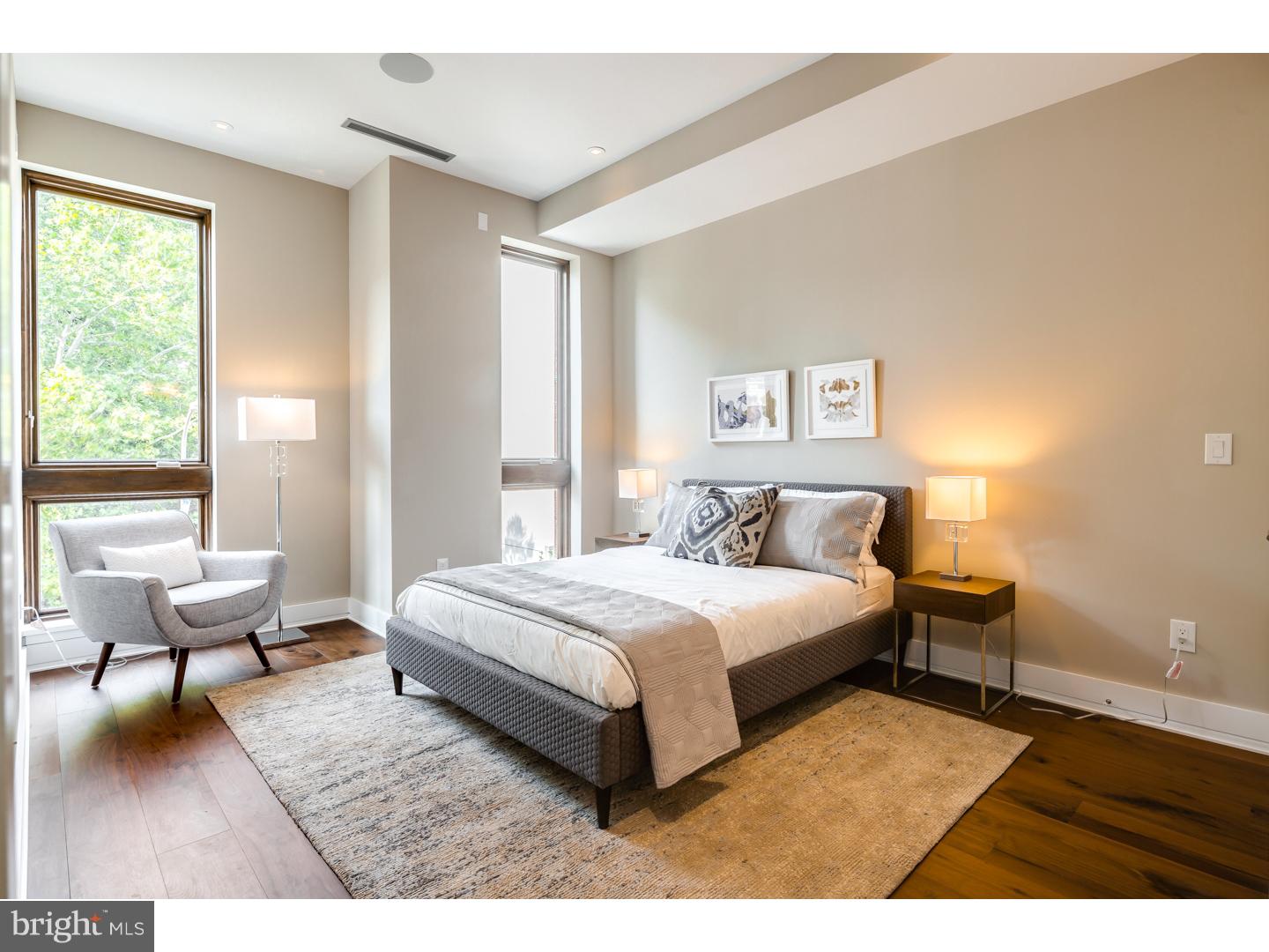 OLD CITY - Residential