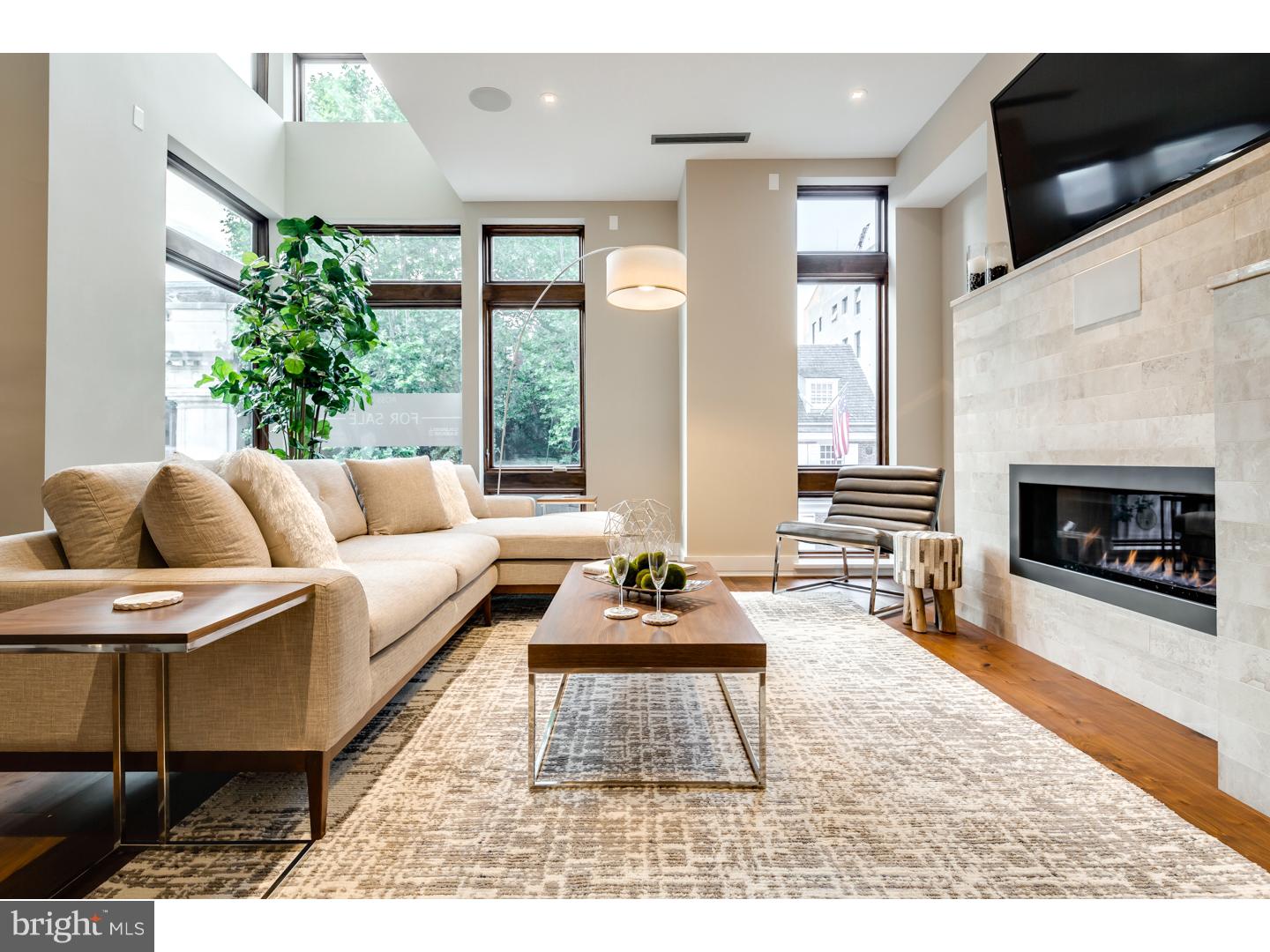 OLD CITY - Residential