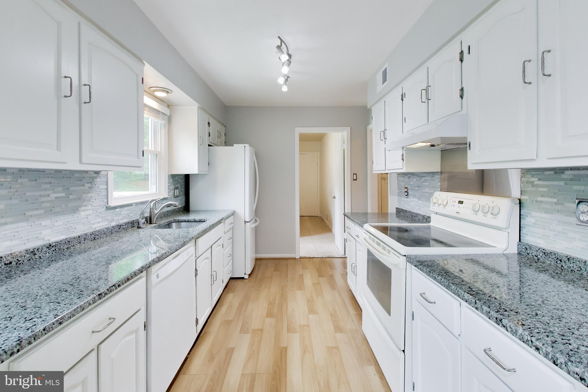 LONG BRANCH - Residential