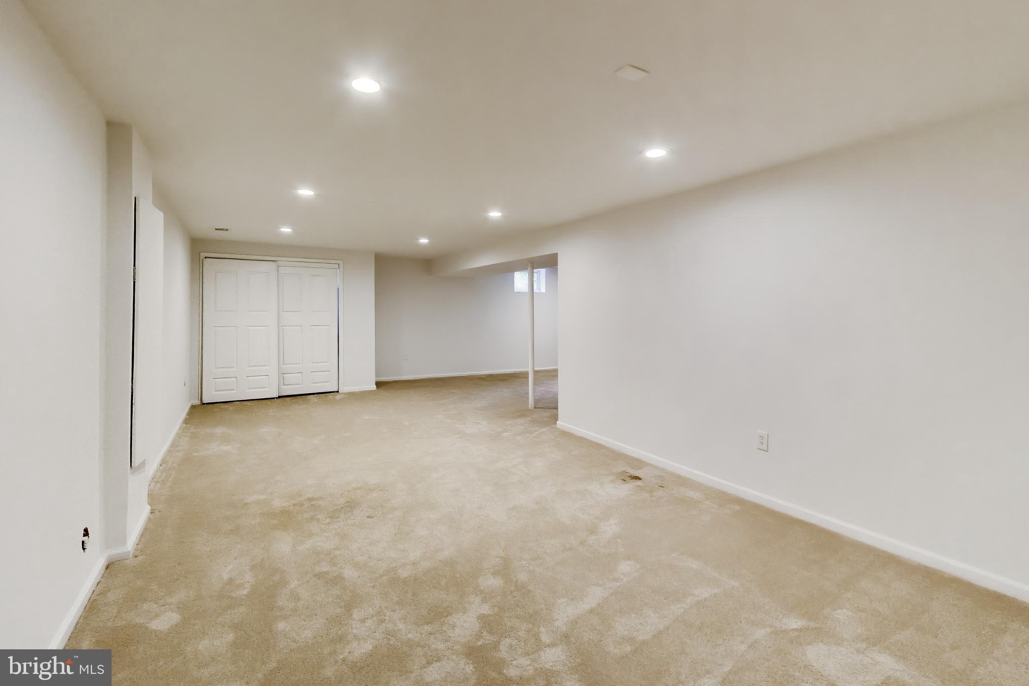 LONG BRANCH - Residential
