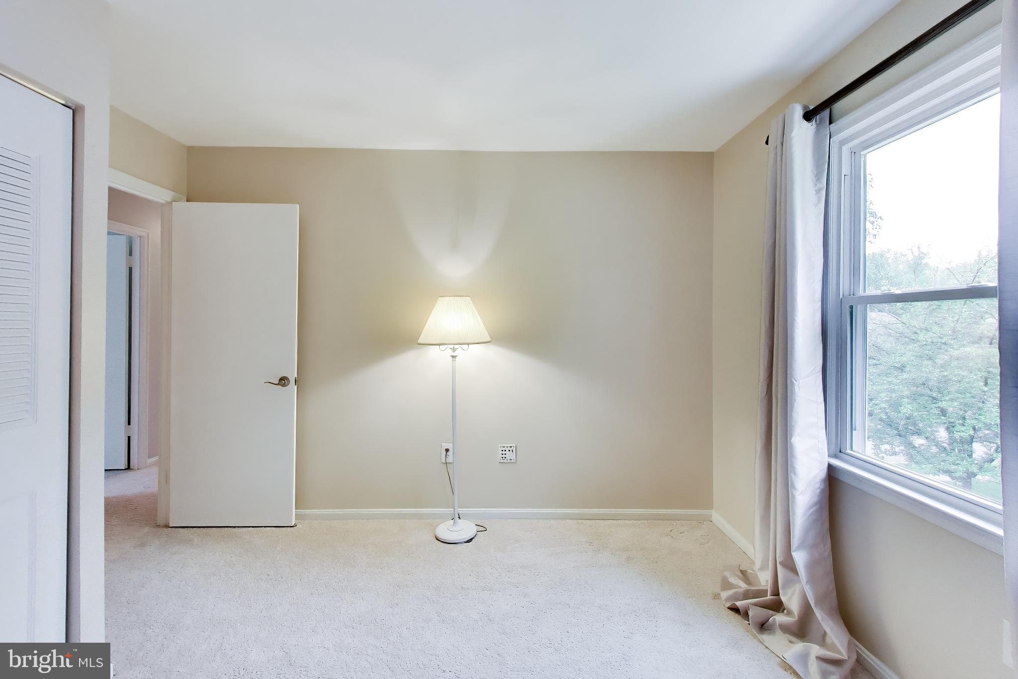 LONG BRANCH - Residential