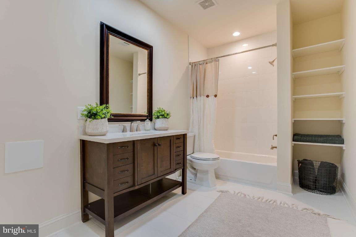 PIEDMONT - Residential