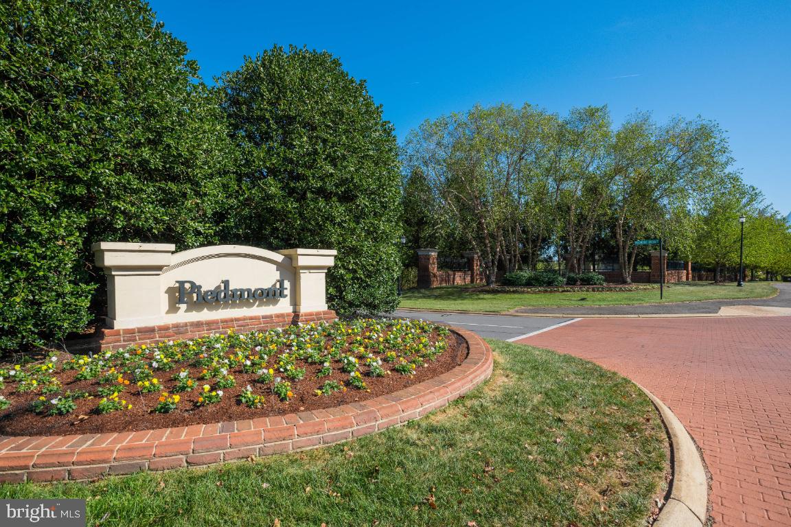 PIEDMONT - Residential