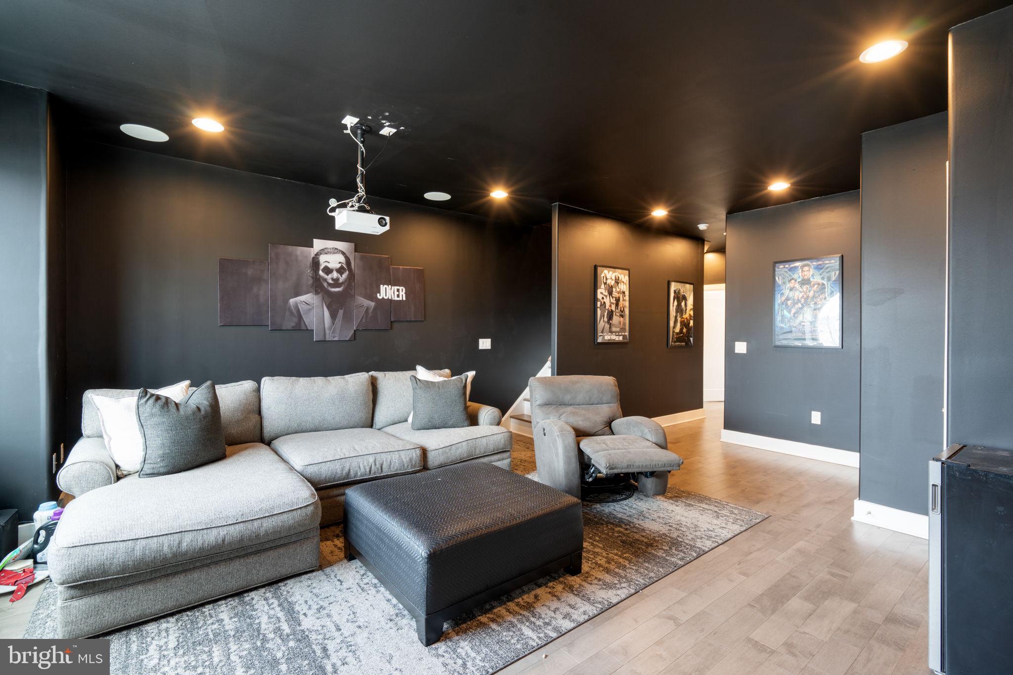 MANAYUNK - Residential