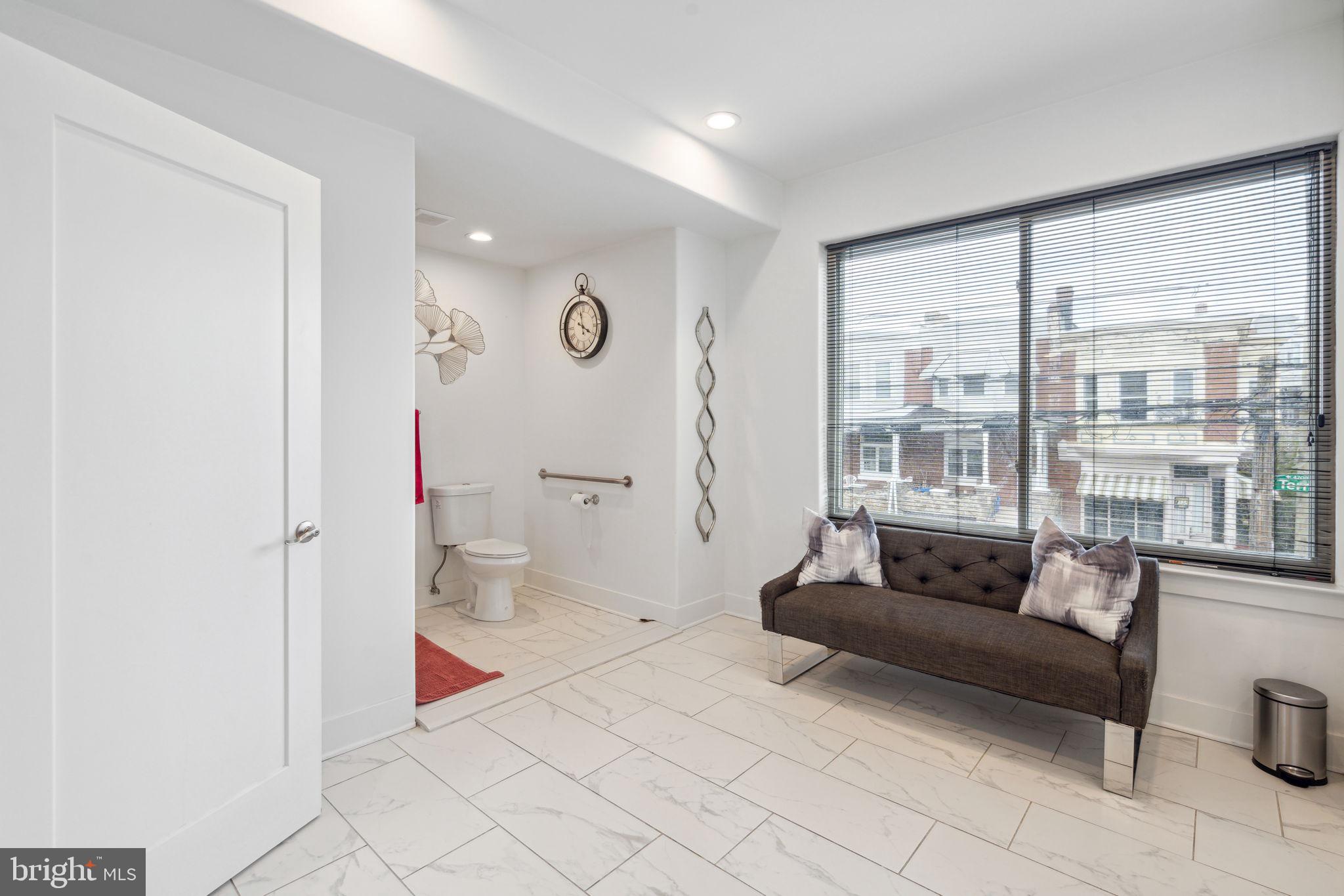 MANAYUNK - Residential