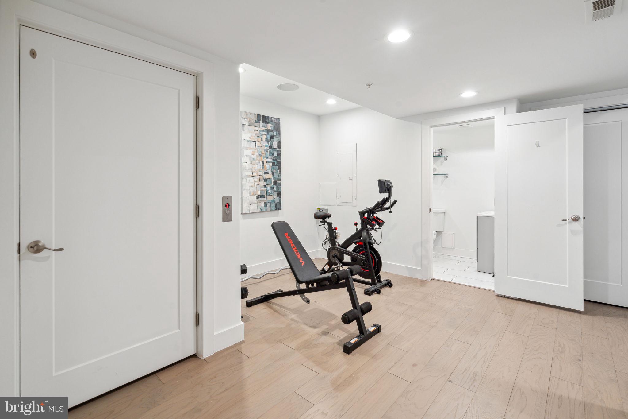 MANAYUNK - Residential