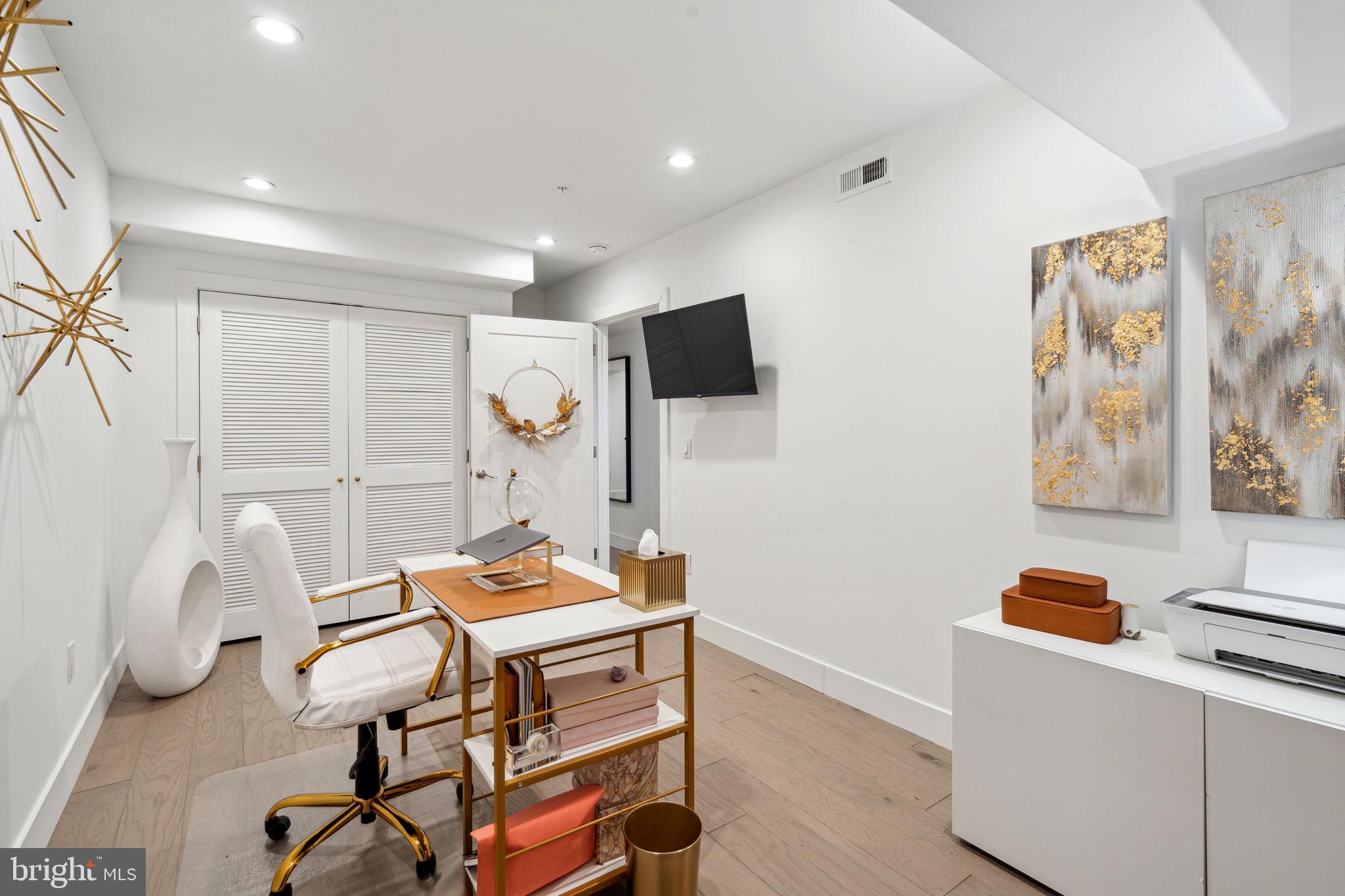 MANAYUNK - Residential