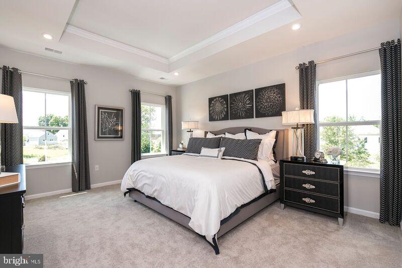 MONTGOMERY VIEW - Residential