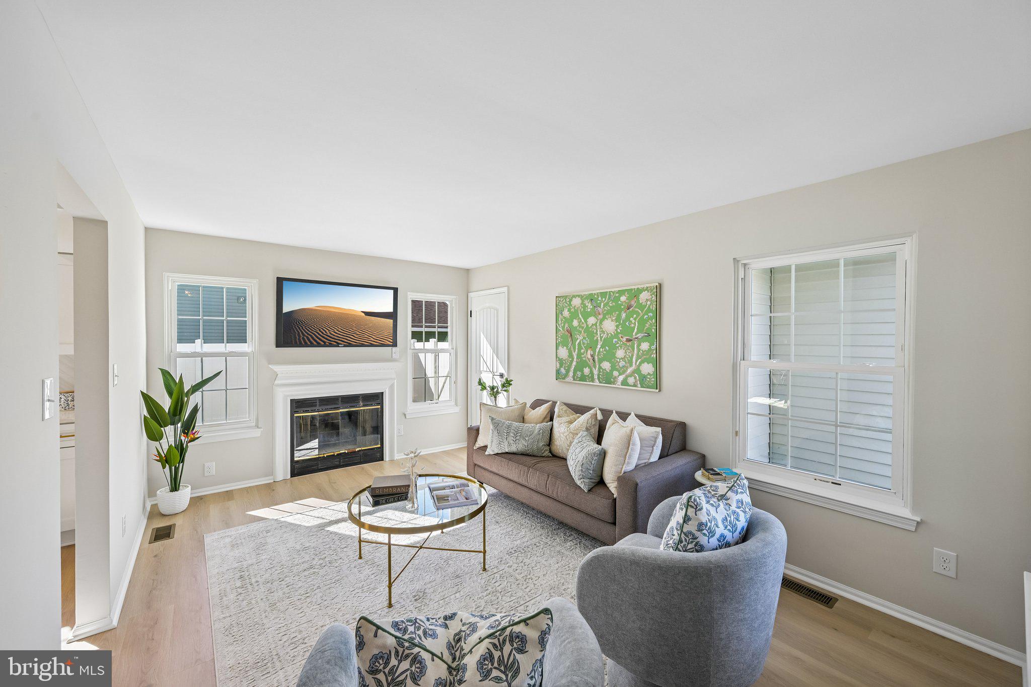 8 WINTERSET LANE