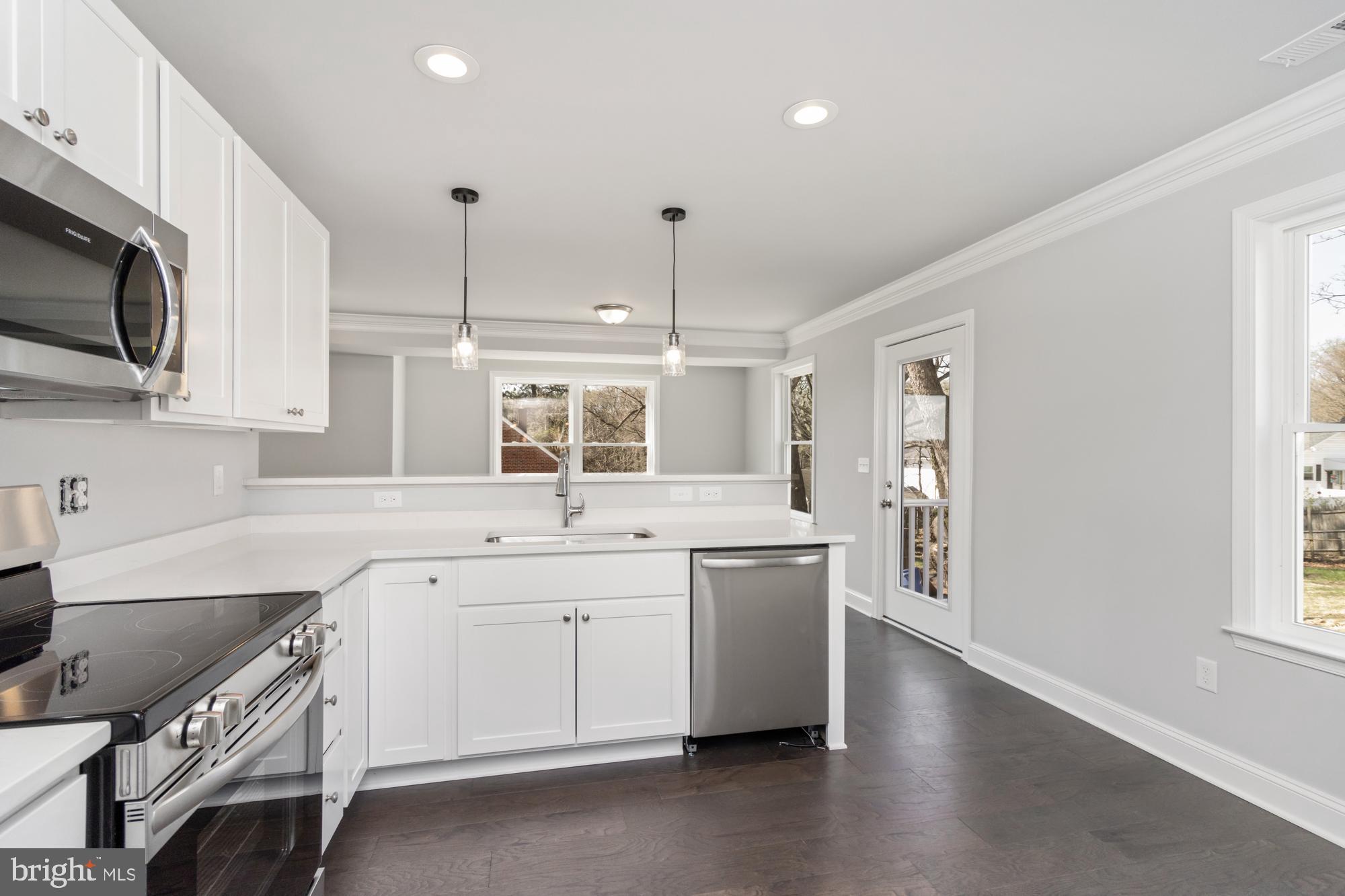 EASTERN HEIGHTS - Residential