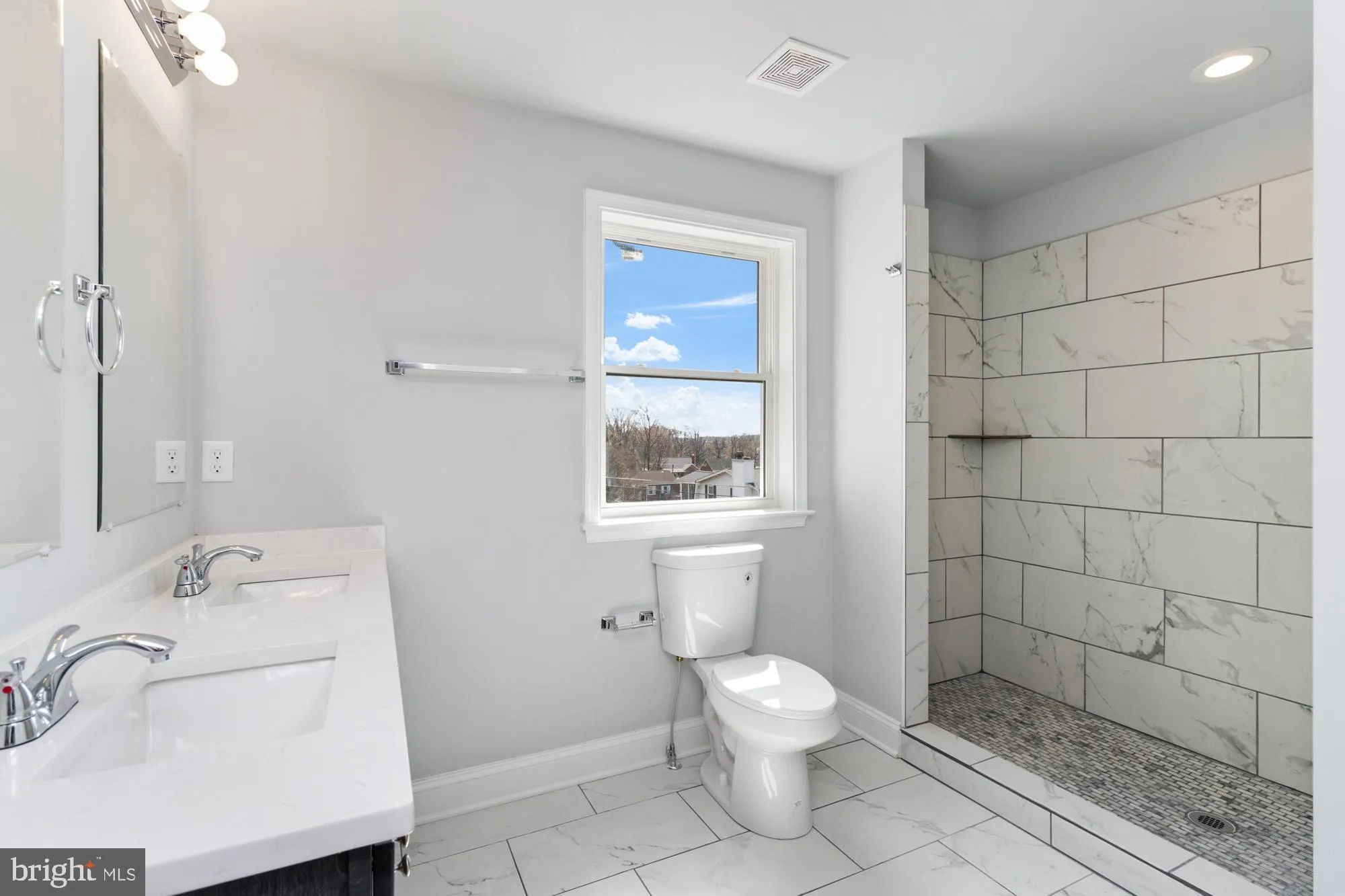 Baltimore, Maryland 21224, United States, 3 Bedrooms Bedrooms, ,3 BathroomsBathrooms,Residential,Active,101788