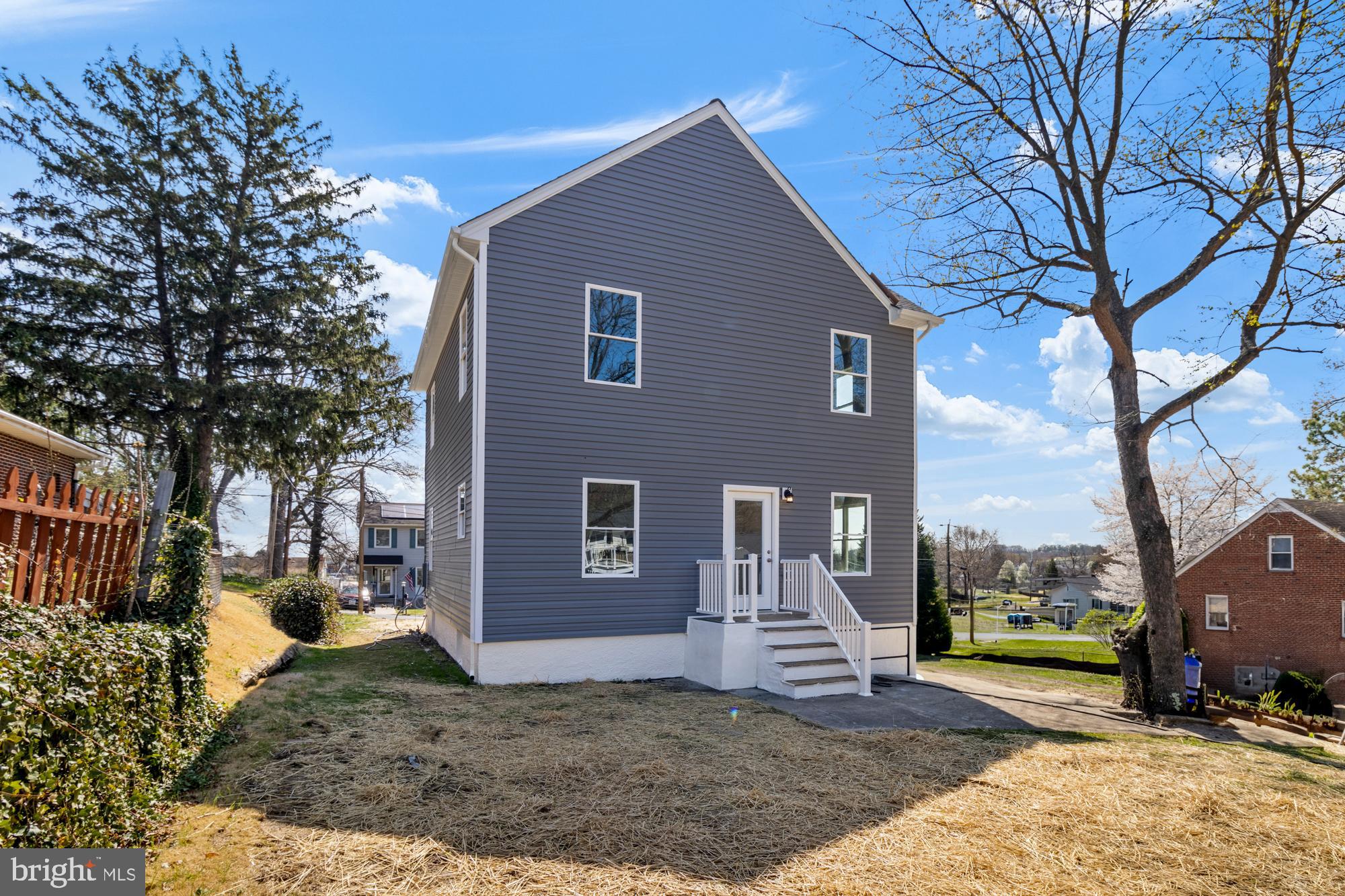 EASTERN HEIGHTS - Residential