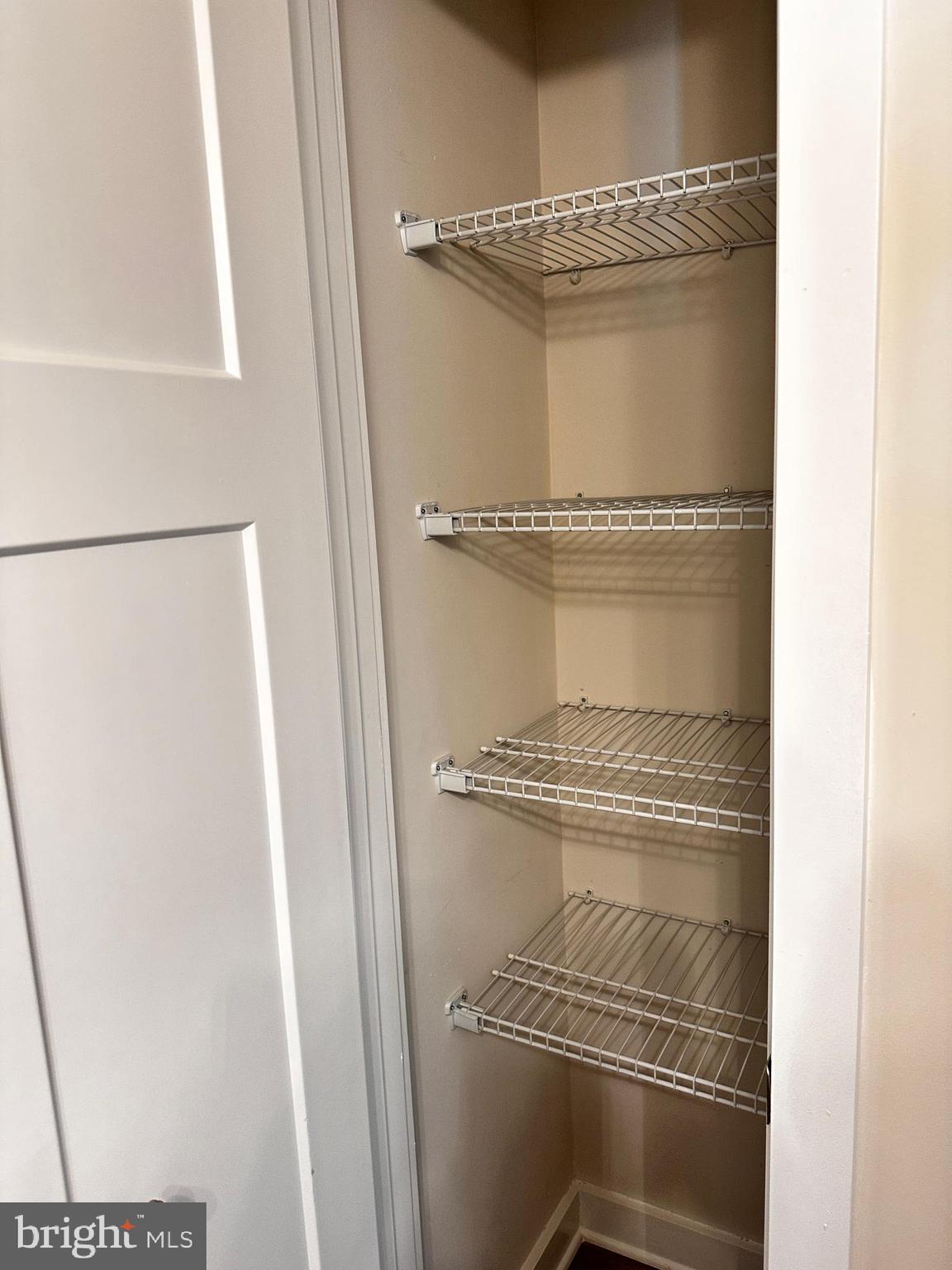 SOUTH BROOK - Residential Lease