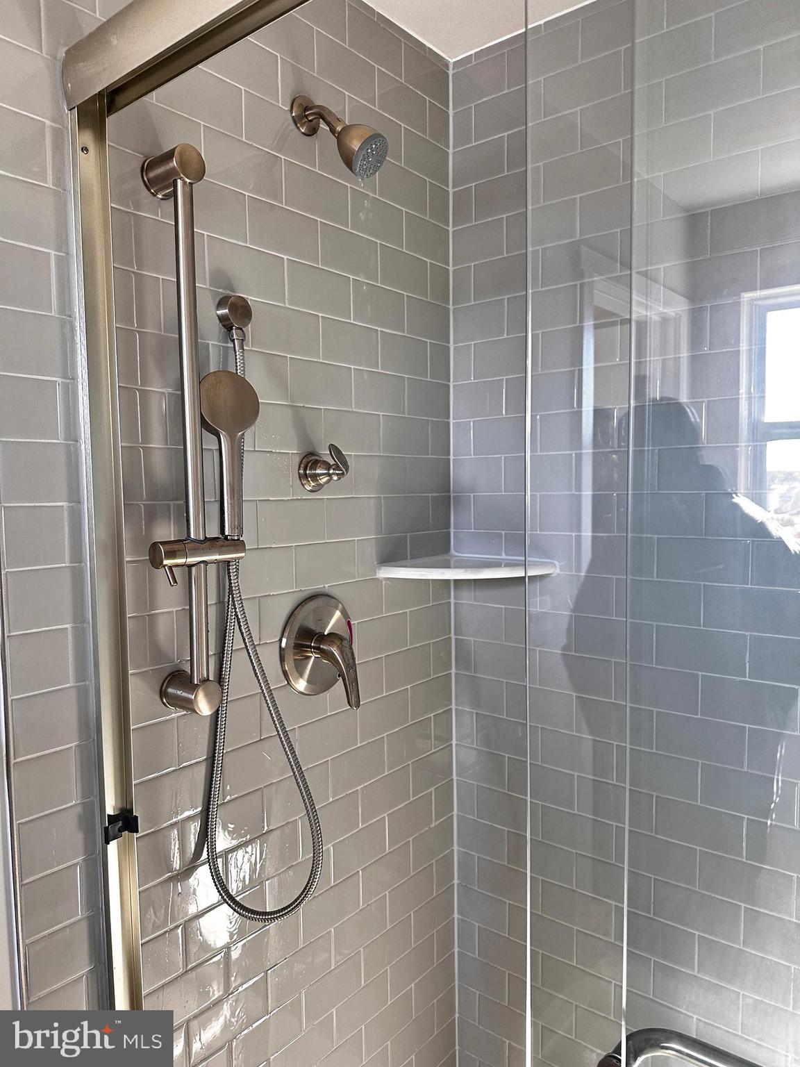 SOUTH BROOK - Residential Lease