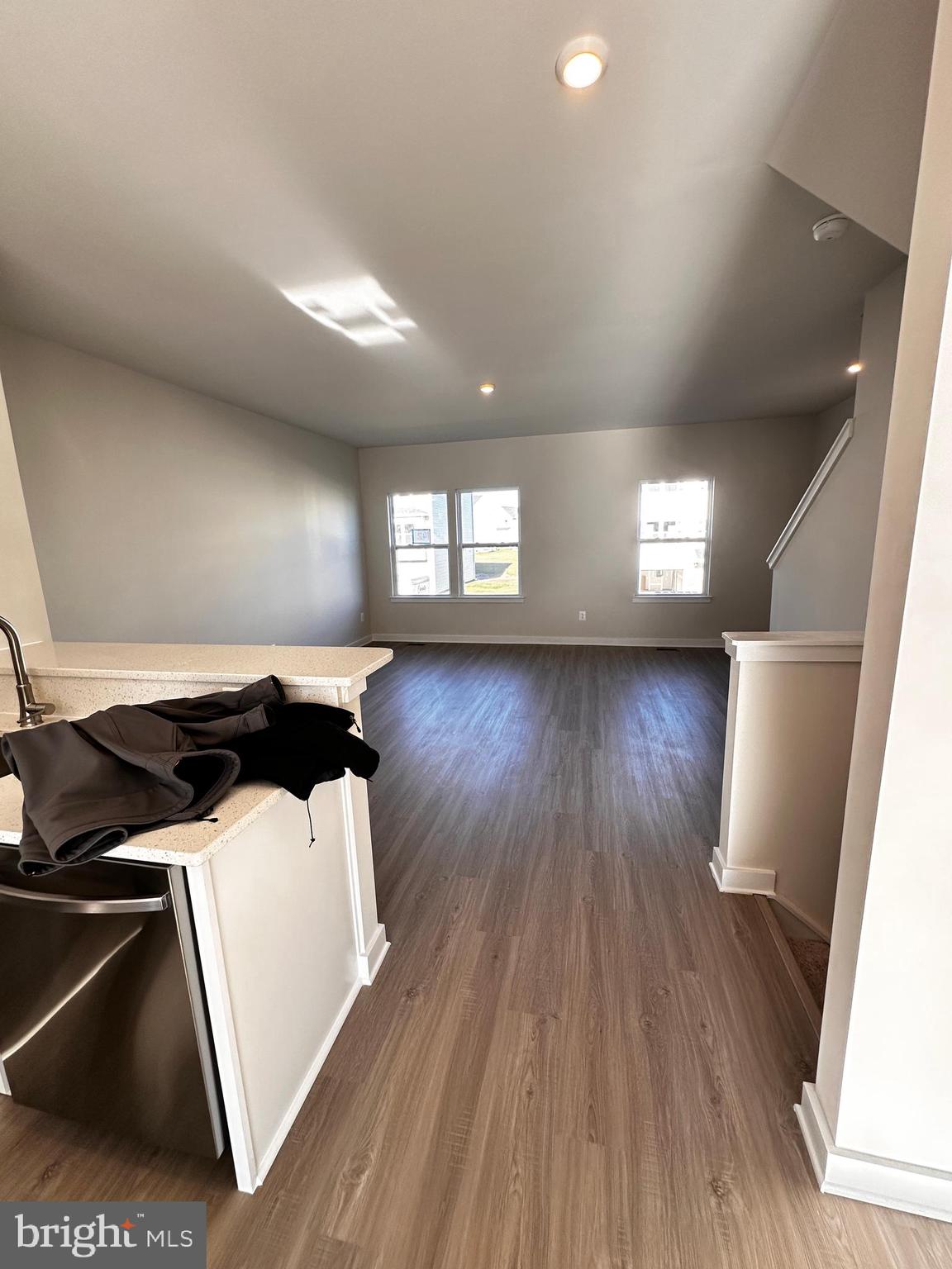 SOUTH BROOK - Residential Lease