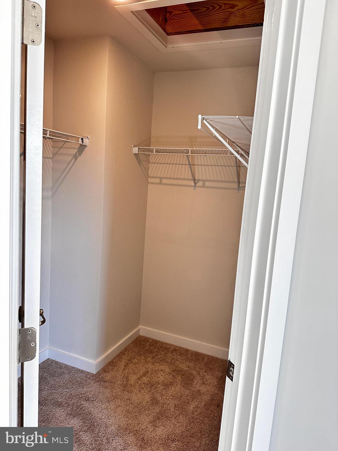 SOUTH BROOK - Residential Lease