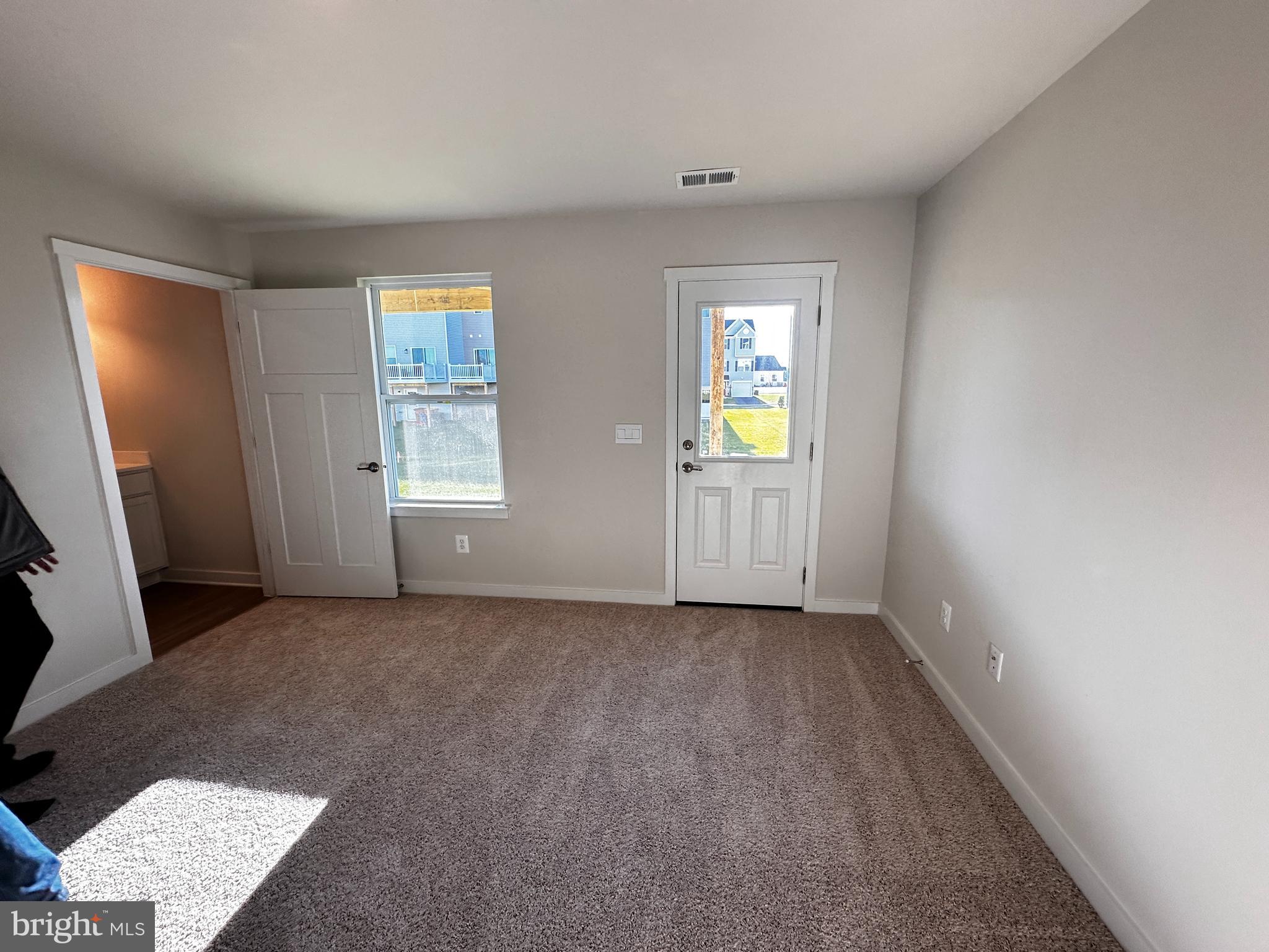 SOUTH BROOK - Residential Lease