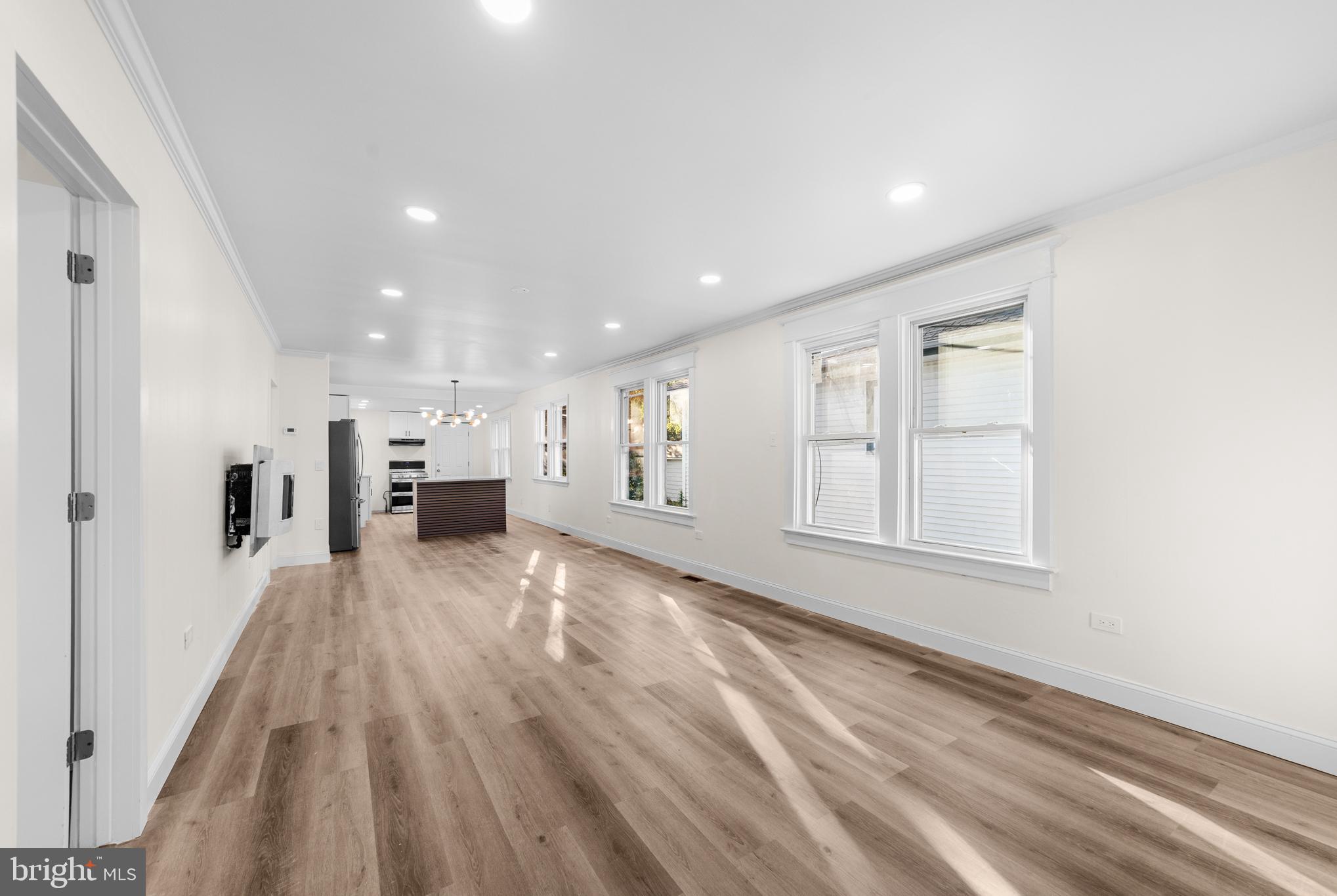 257 HOMECREST AVENUE