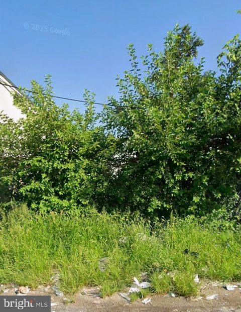 6472 VANDIKE STREET PHILADELPHIA PA 19135