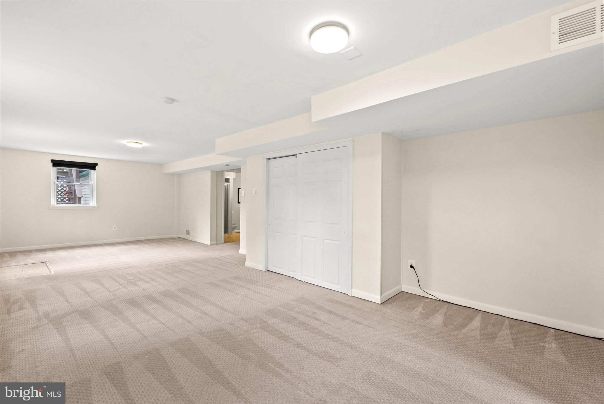 KENT GARDENS - Residential