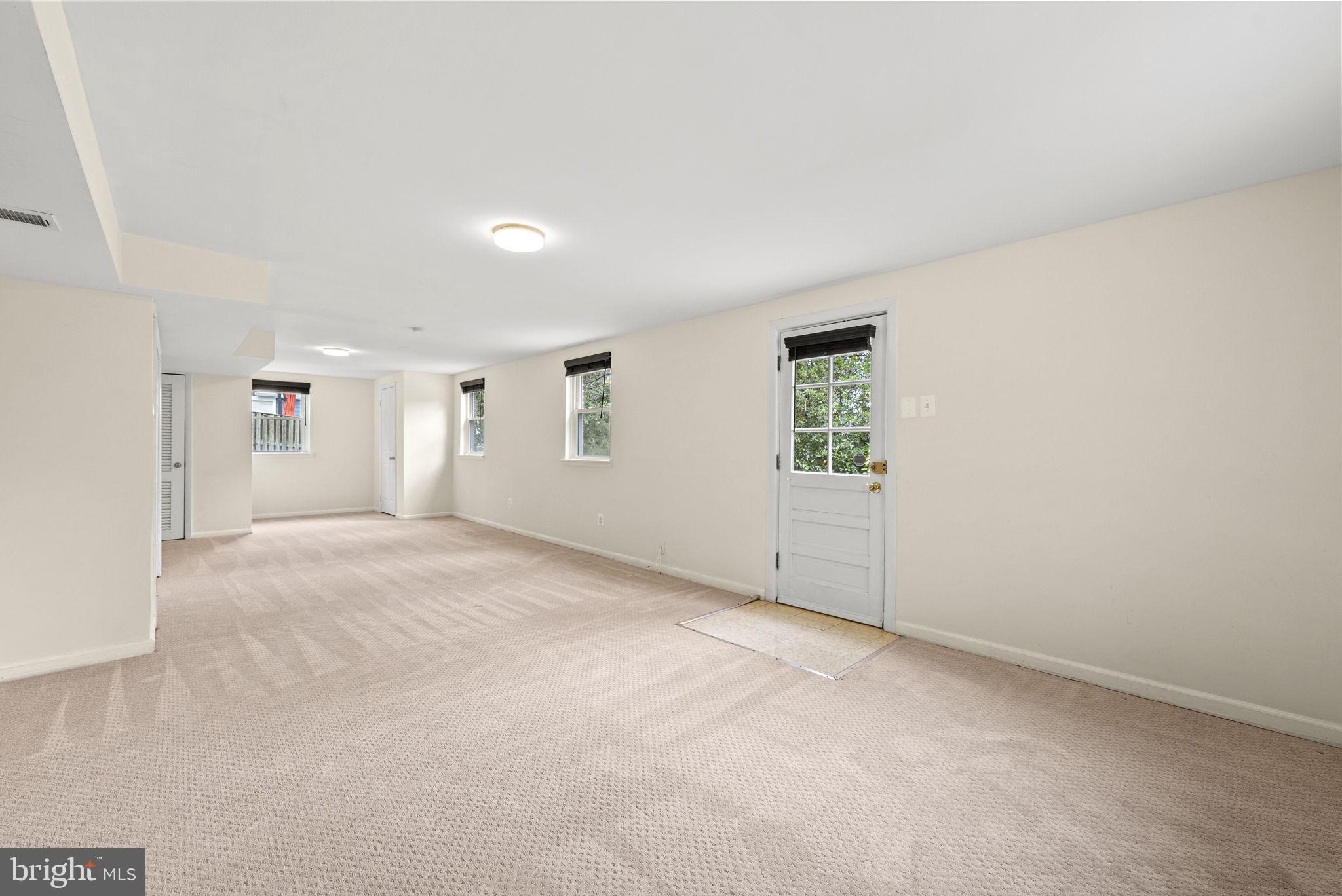 KENT GARDENS - Residential