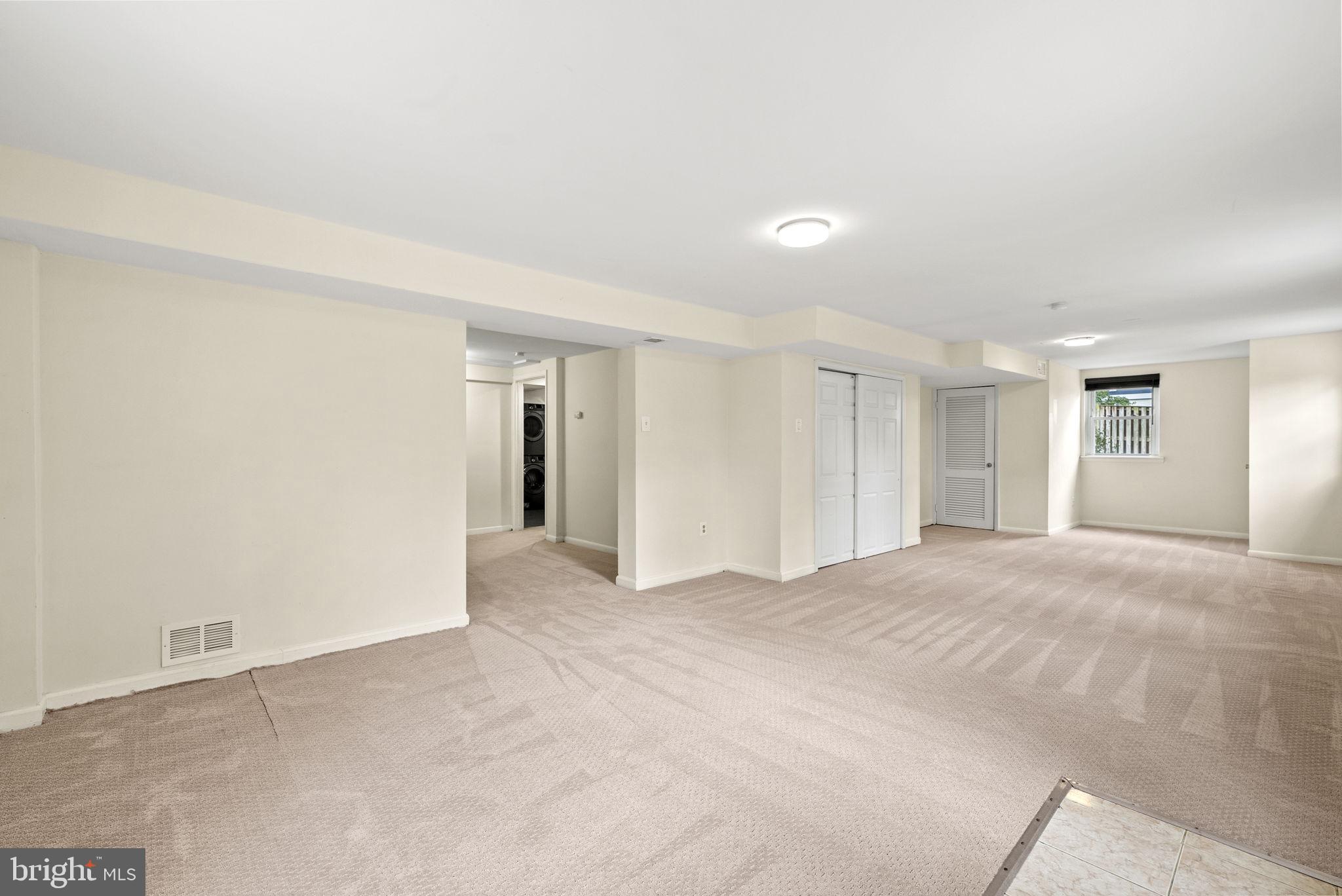 KENT GARDENS - Residential