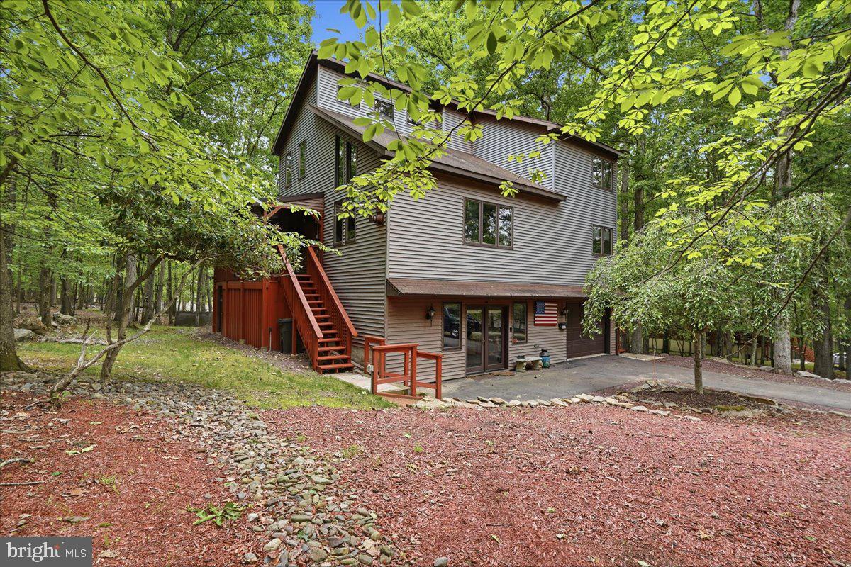 208 OWEGO DRIVE