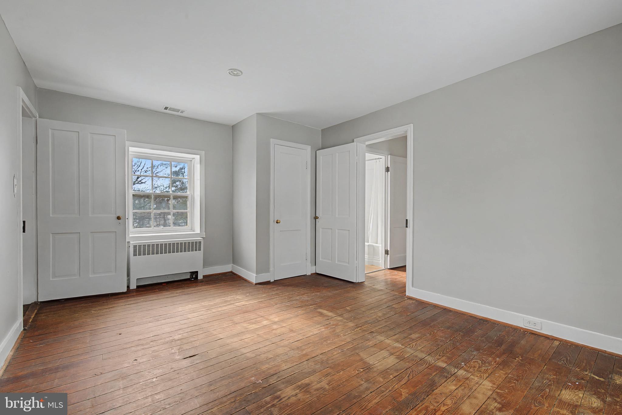 BELLE AIR TOWNHOMES - Residential