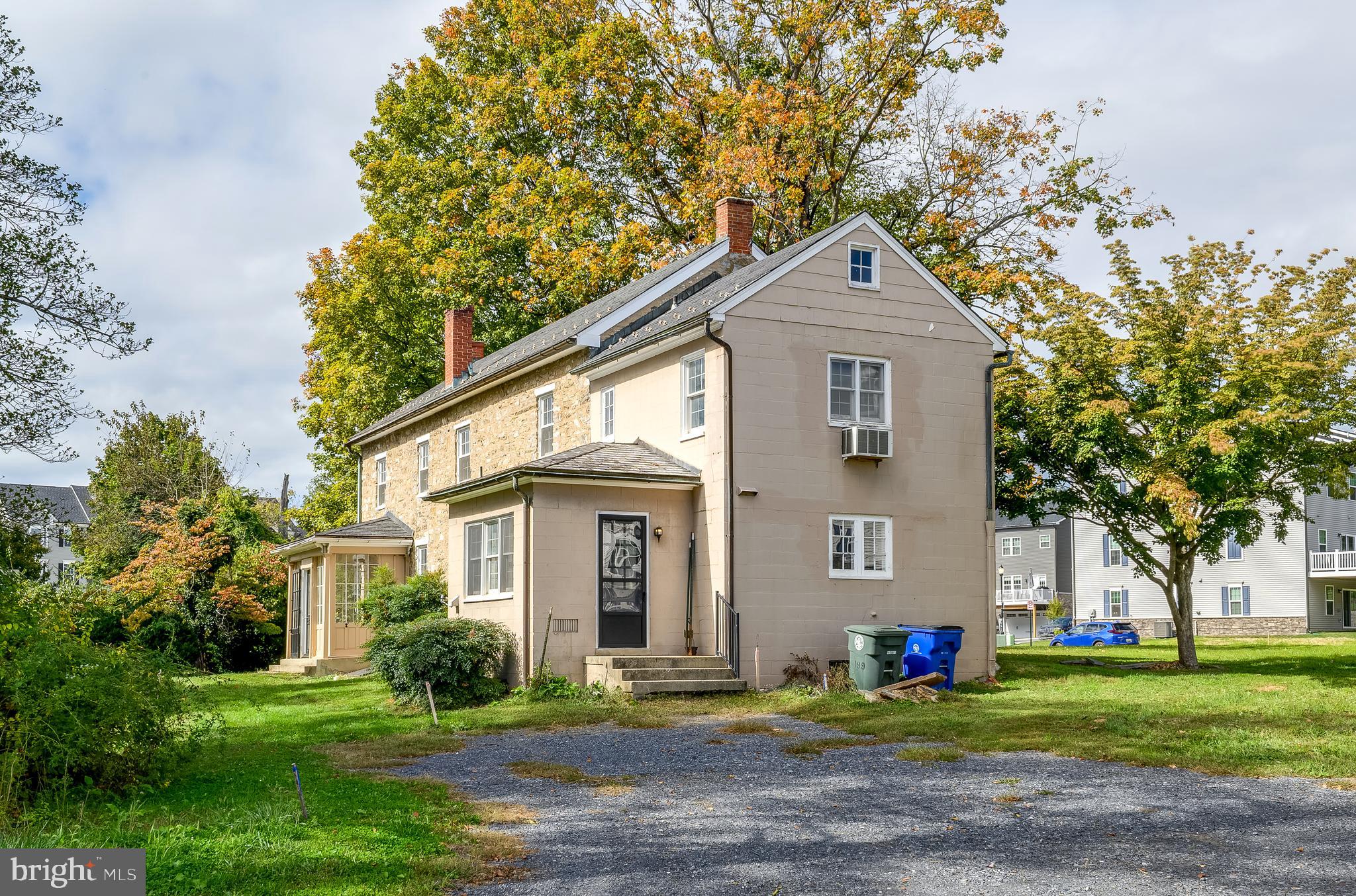 BELLE AIR TOWNHOMES - Residential