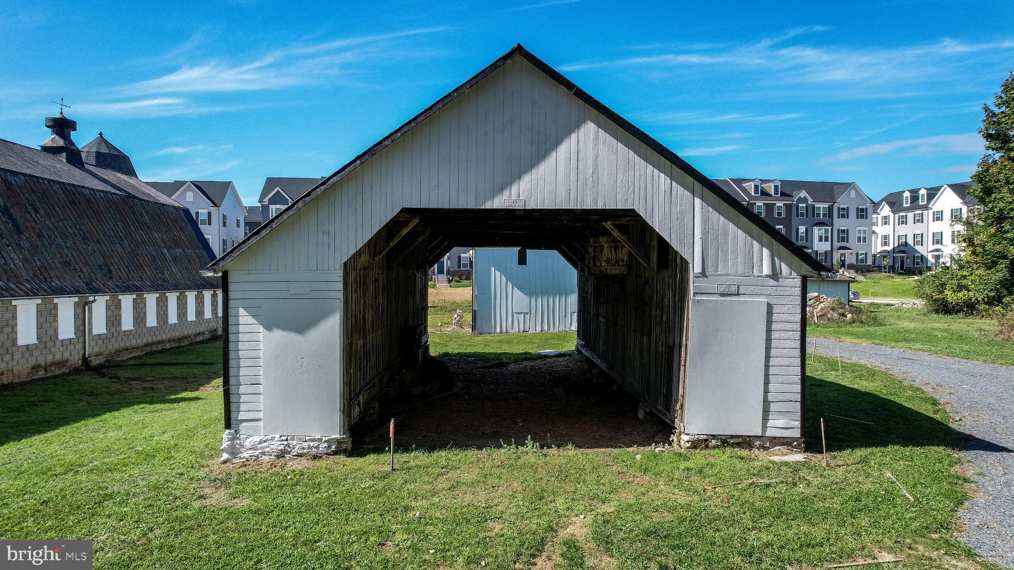 BELLE AIR TOWNHOMES - Residential
