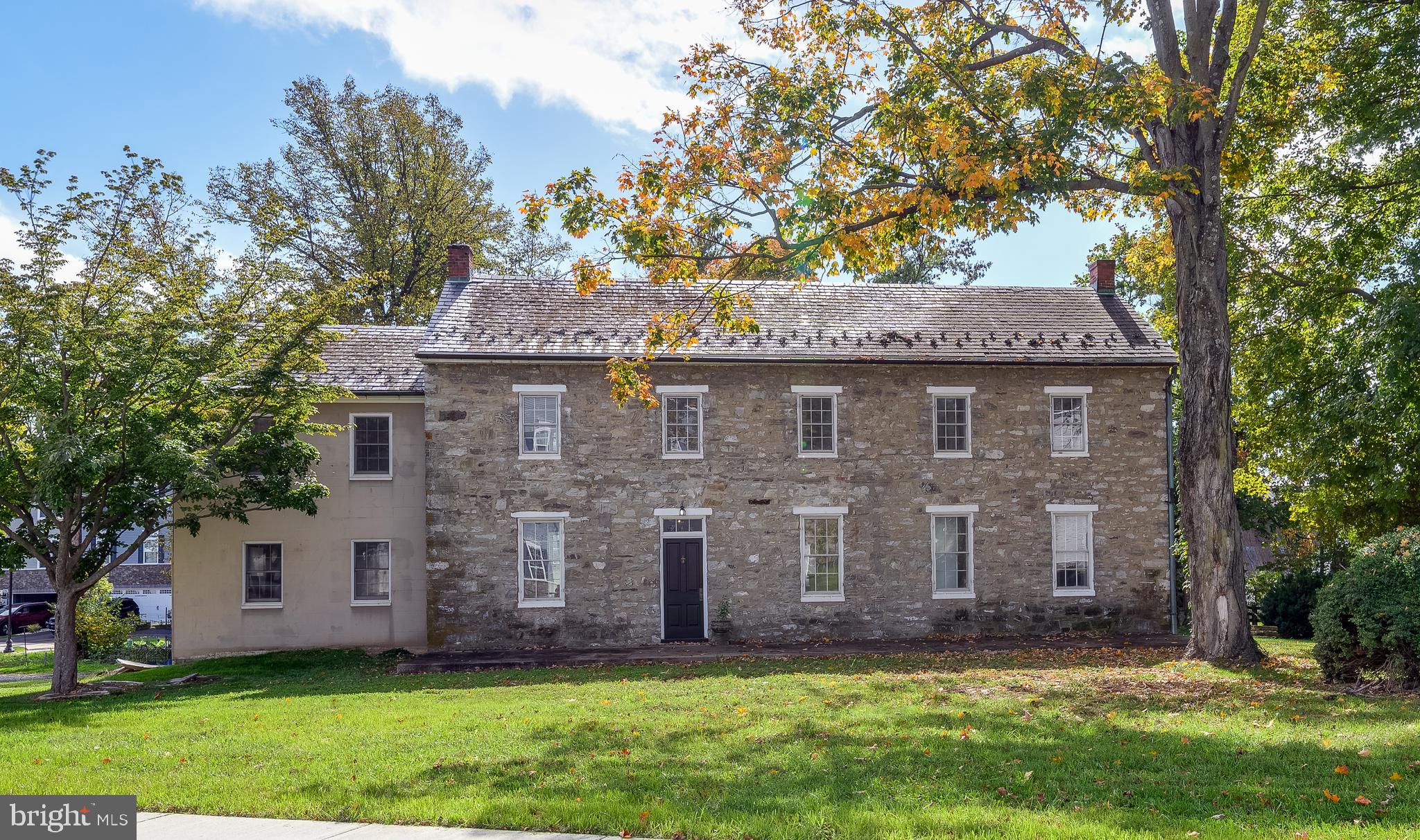 BELLE AIR TOWNHOMES - Residential