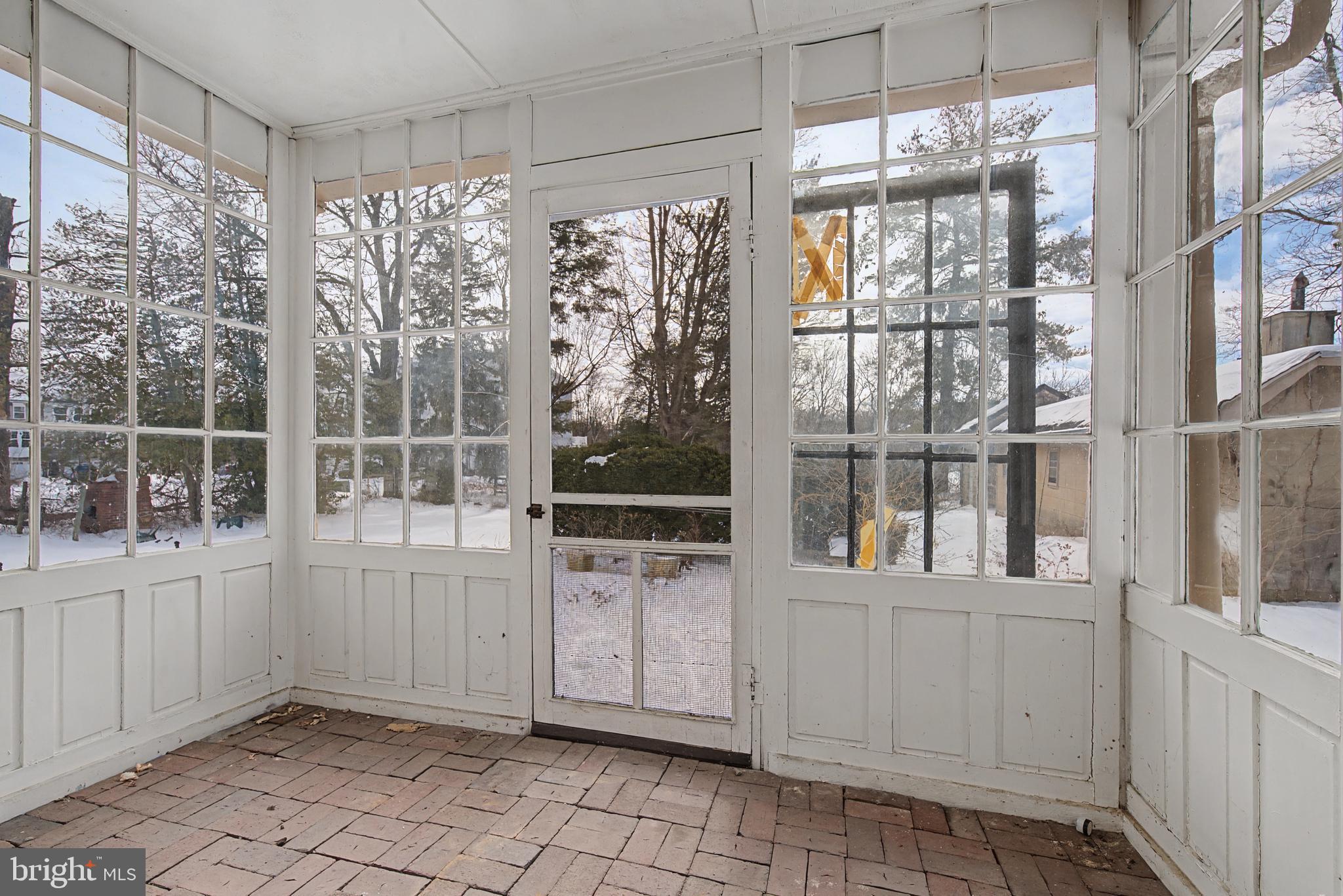 BELLE AIR TOWNHOMES - Residential