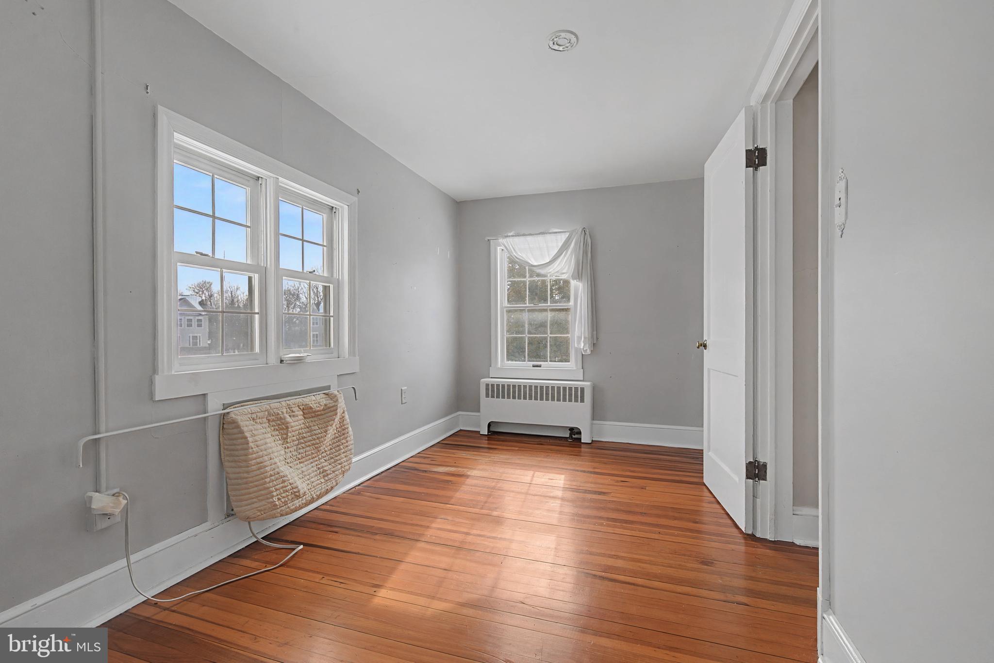 BELLE AIR TOWNHOMES - Residential