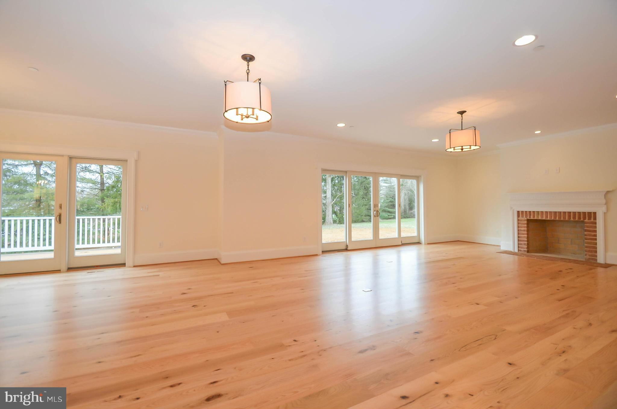 LUTHERVILLE - Residential