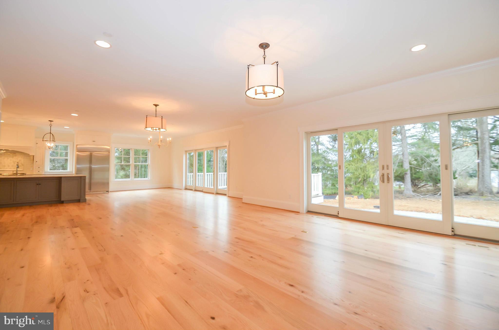 LUTHERVILLE - Residential