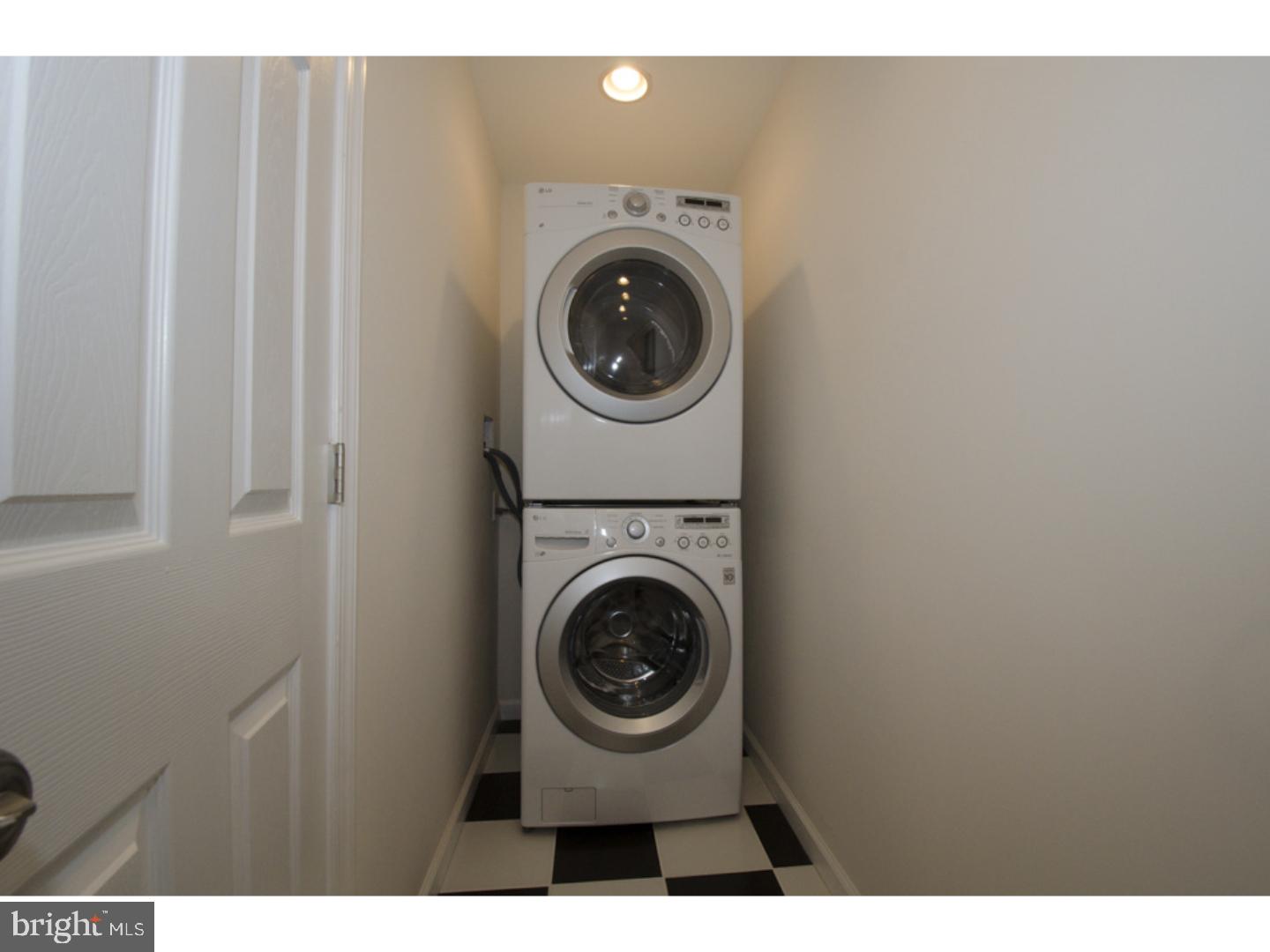 ROXBOROUGH - Residential Lease