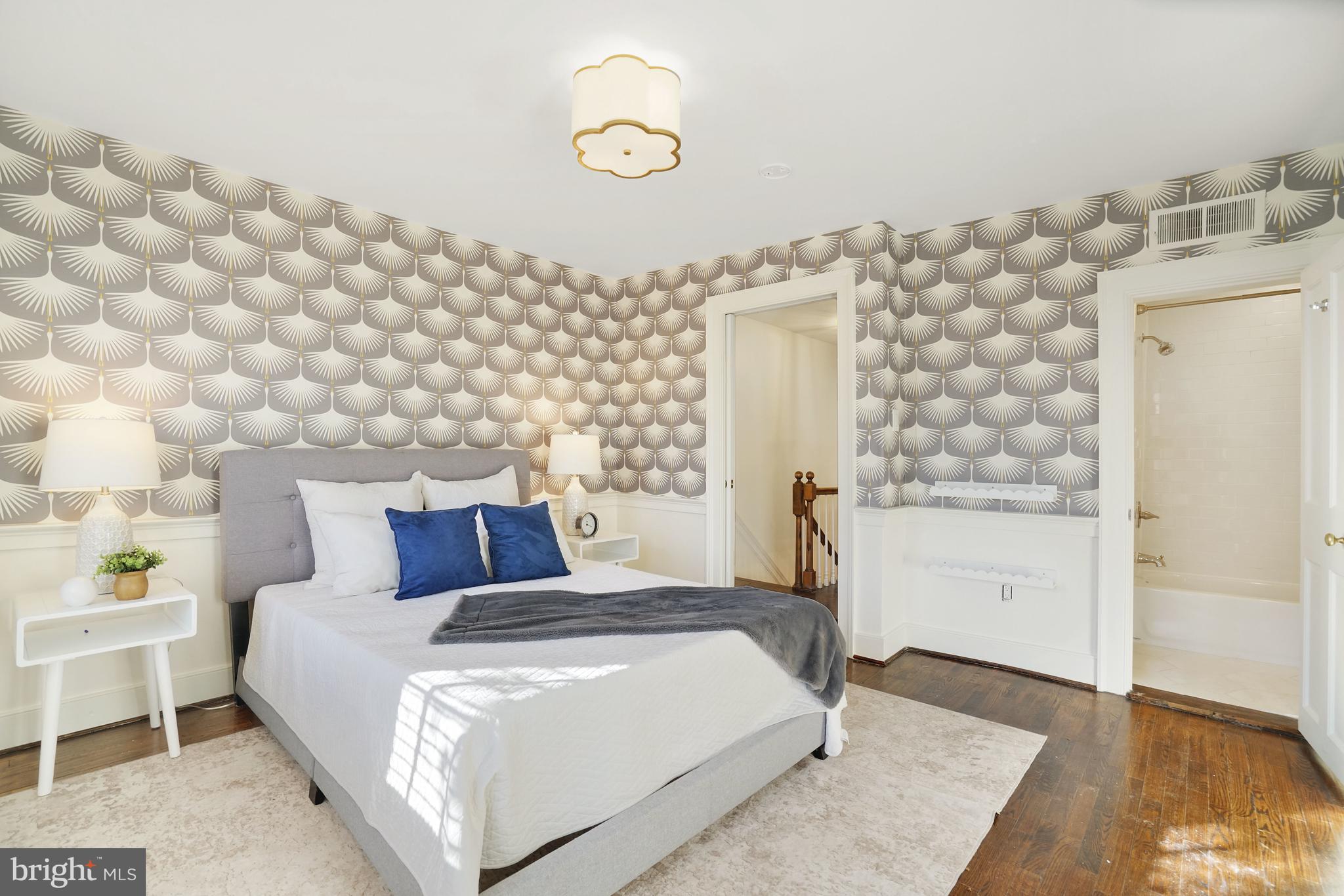 OLD TOWN - Residential