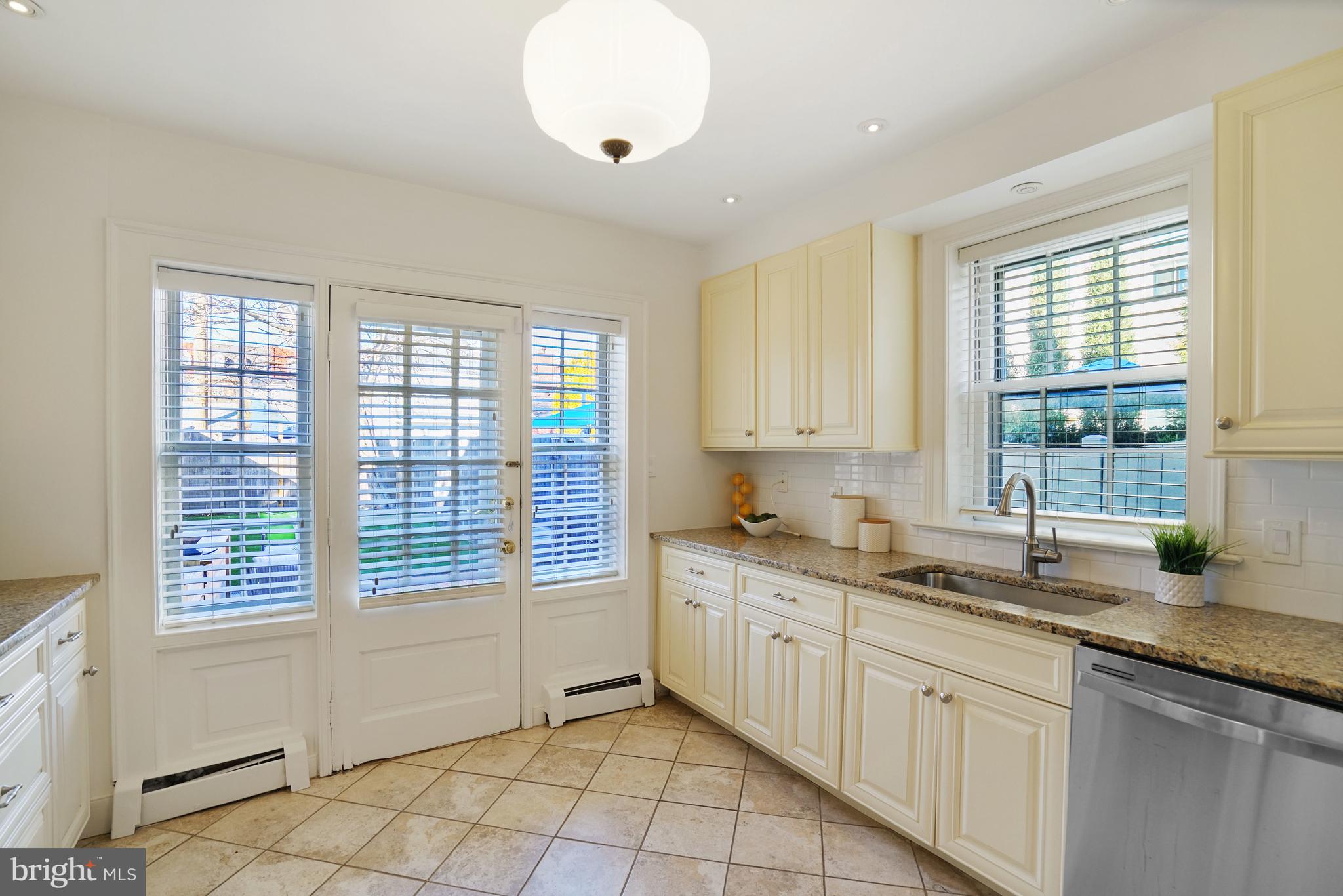 OLD TOWN - Residential