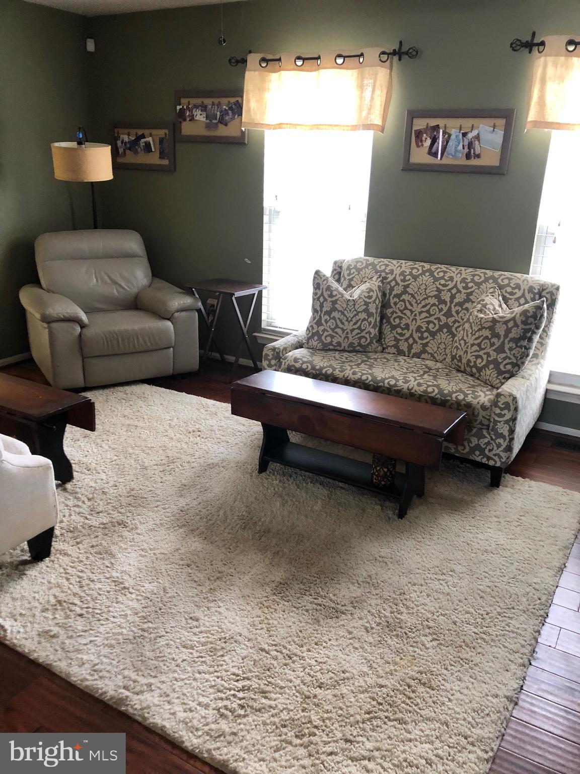 VILLAGE BROOK ESTS - Residential