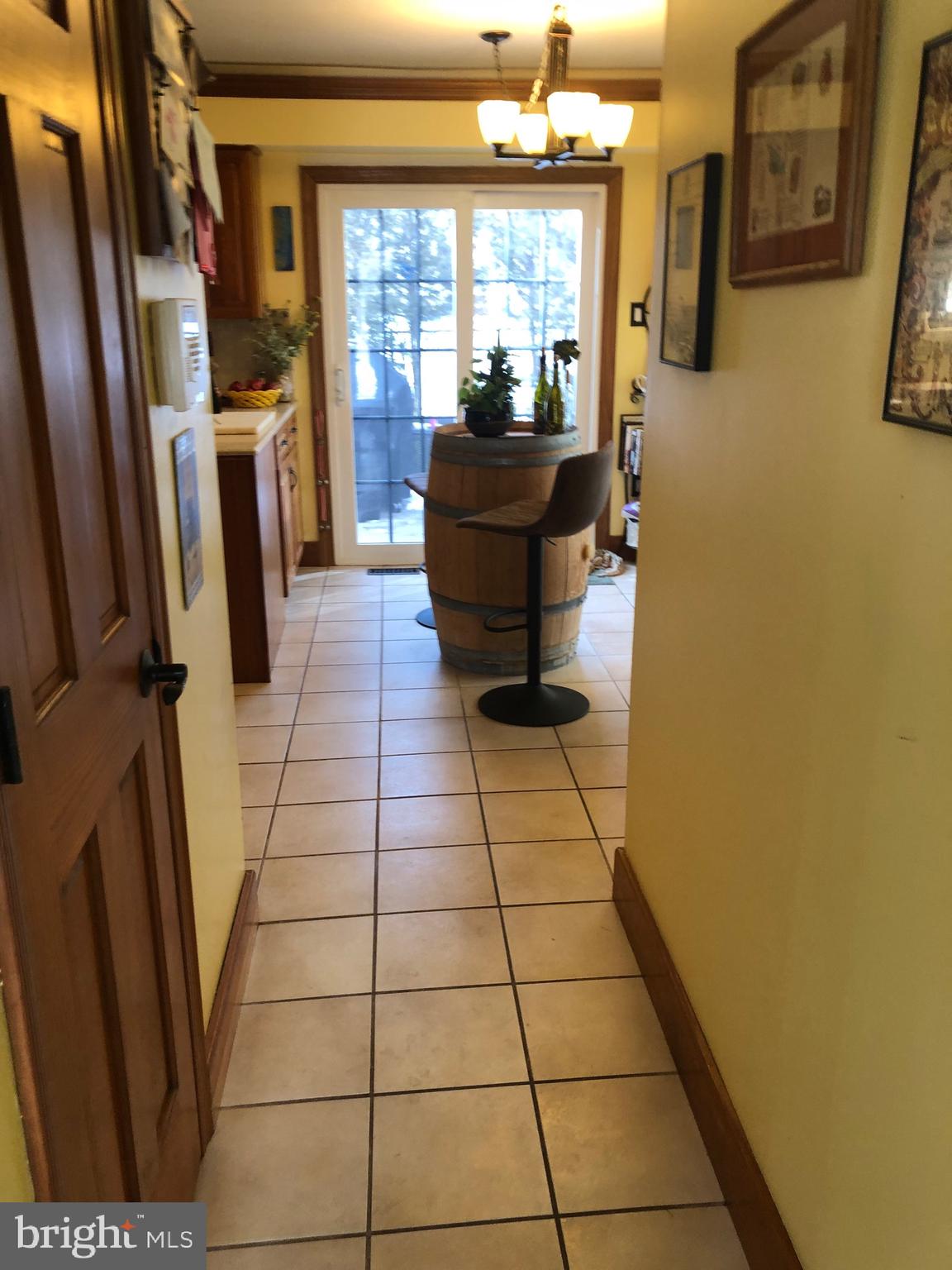 VILLAGE BROOK ESTS - Residential