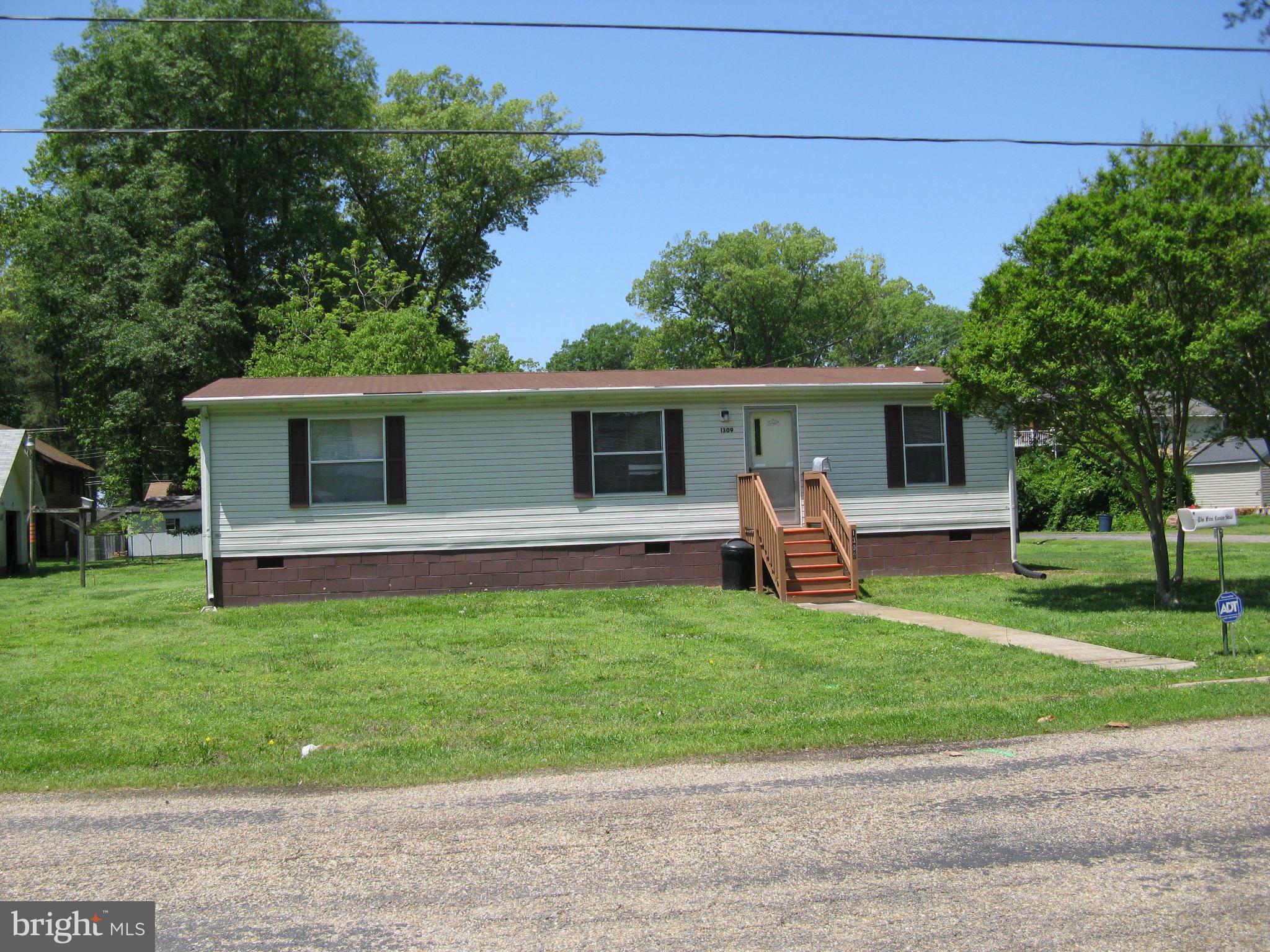 TOWN OF COLONIAL BEACH - Residential