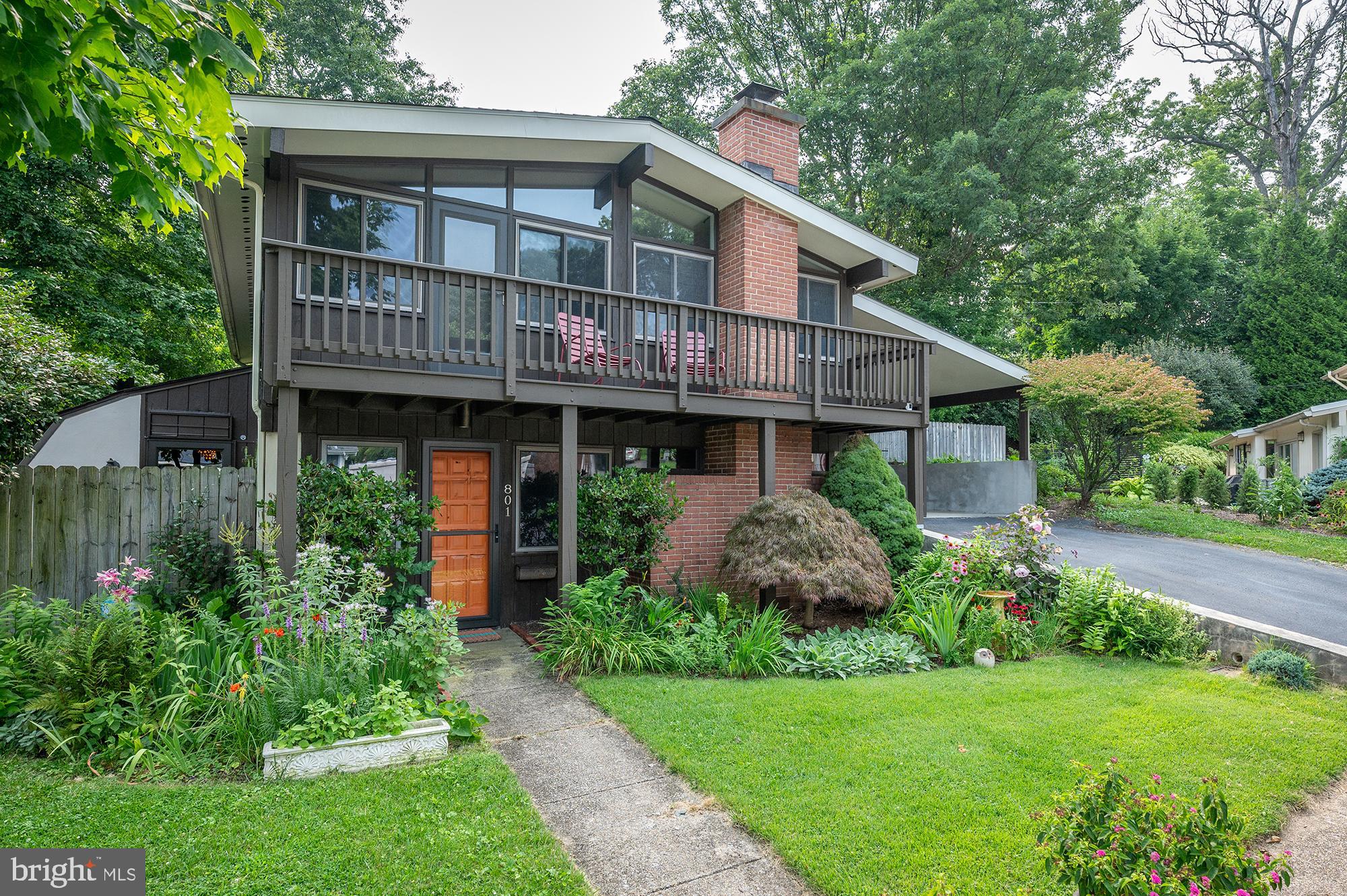 STONELEIGH - Residential