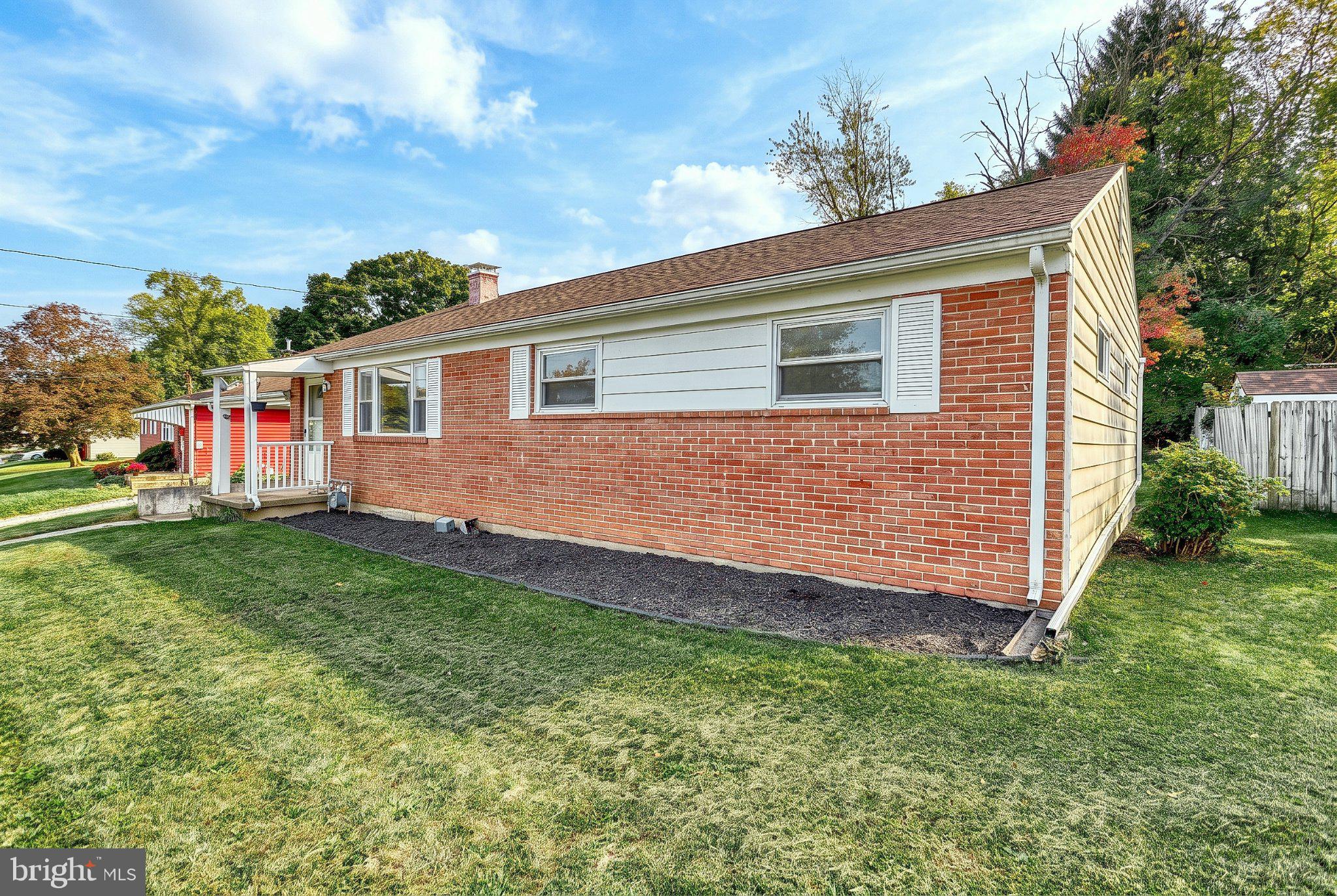 10 DULLES DRIVE E